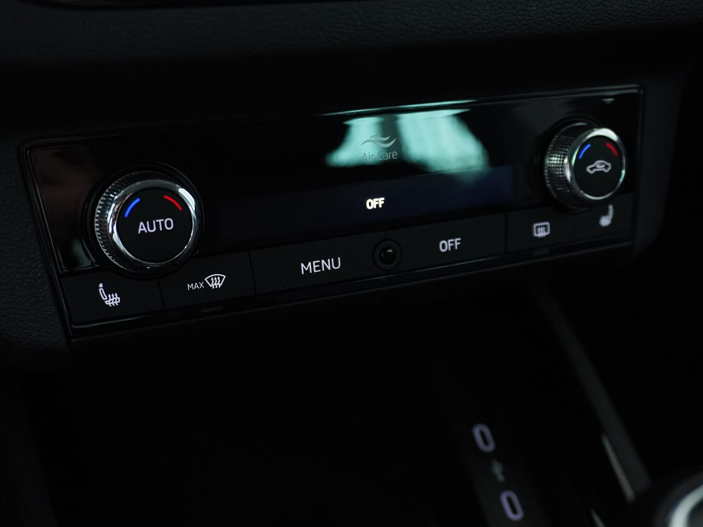 SKODA Kamiq 1.0 TSI Ambition-image-9