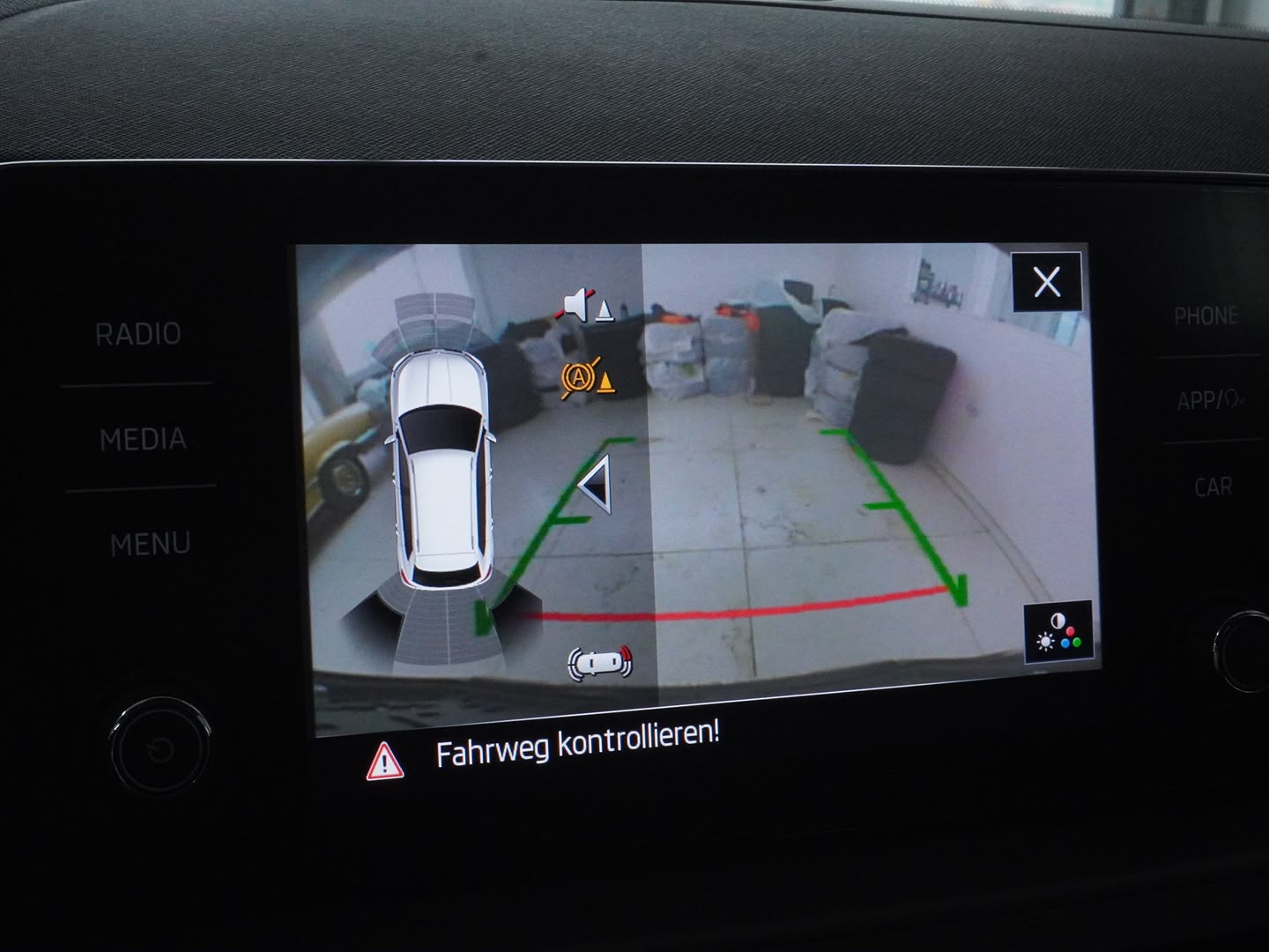 SKODA Kamiq 1.0 TSI Ambition-image-5