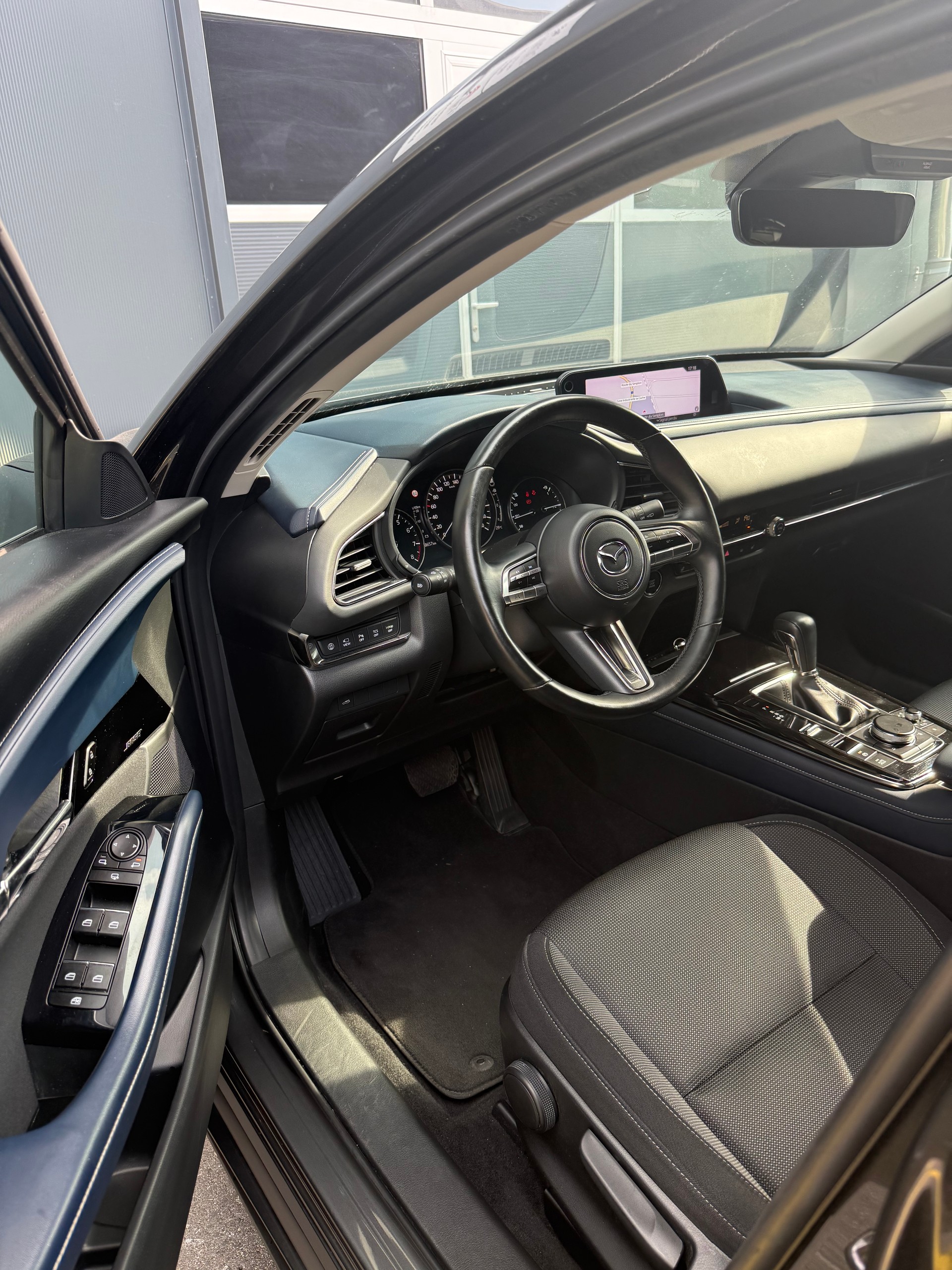 MAZDA CX-30 SKYACTIV-G M Hybrid 122 Revolution AWD Automat-image-10