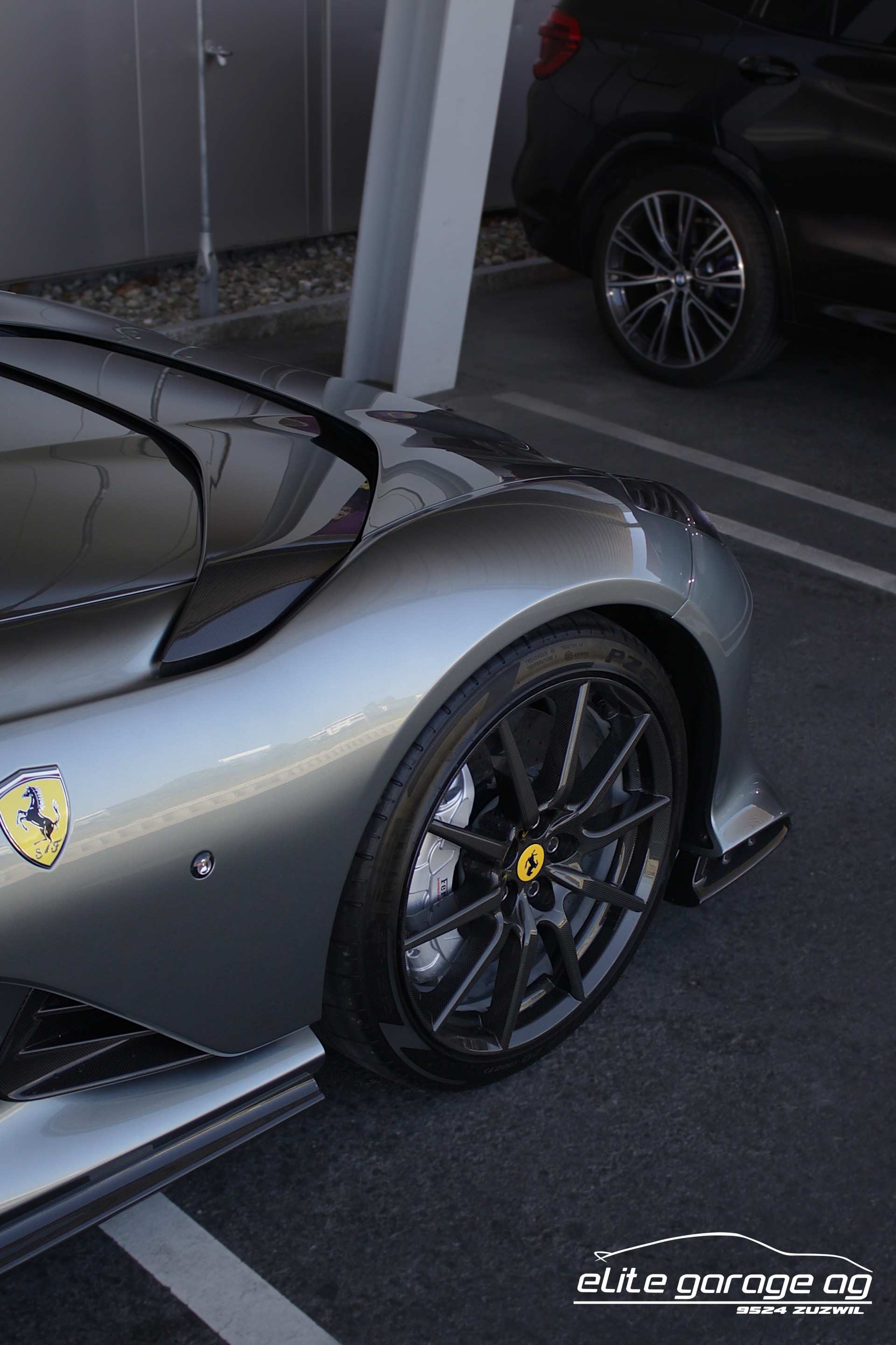 FERRARI 812 Competizione AUS 1. HAND-image-10
