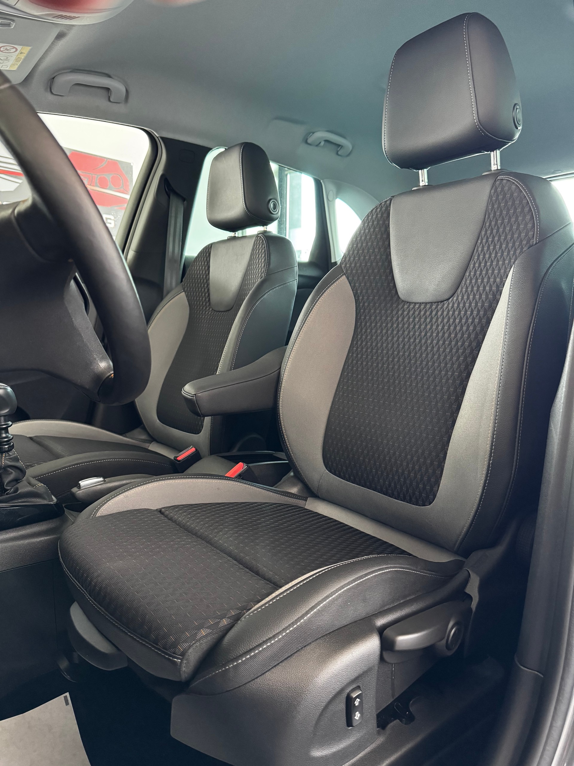 OPEL Crossland X 1.2i TP Ultimate-image-14