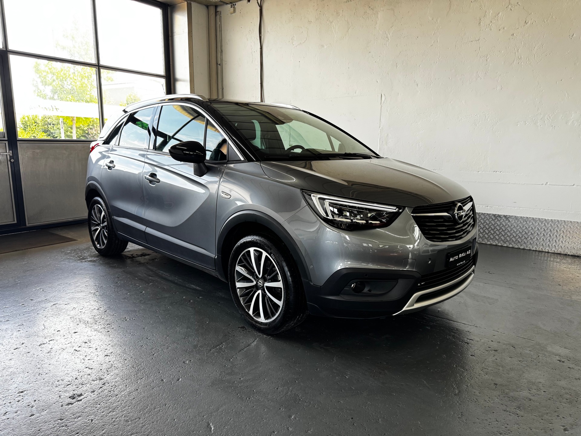 OPEL Crossland X 1.2i TP Ultimate-image-1
