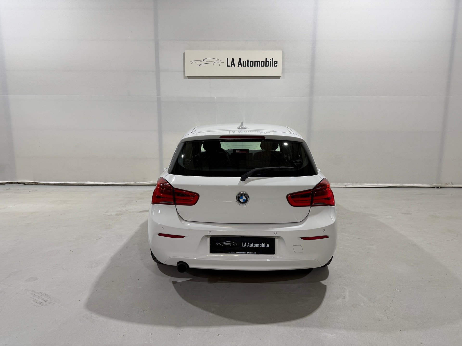 BMW 118i Steptronic (CH-Fahrzeug)-image-6
