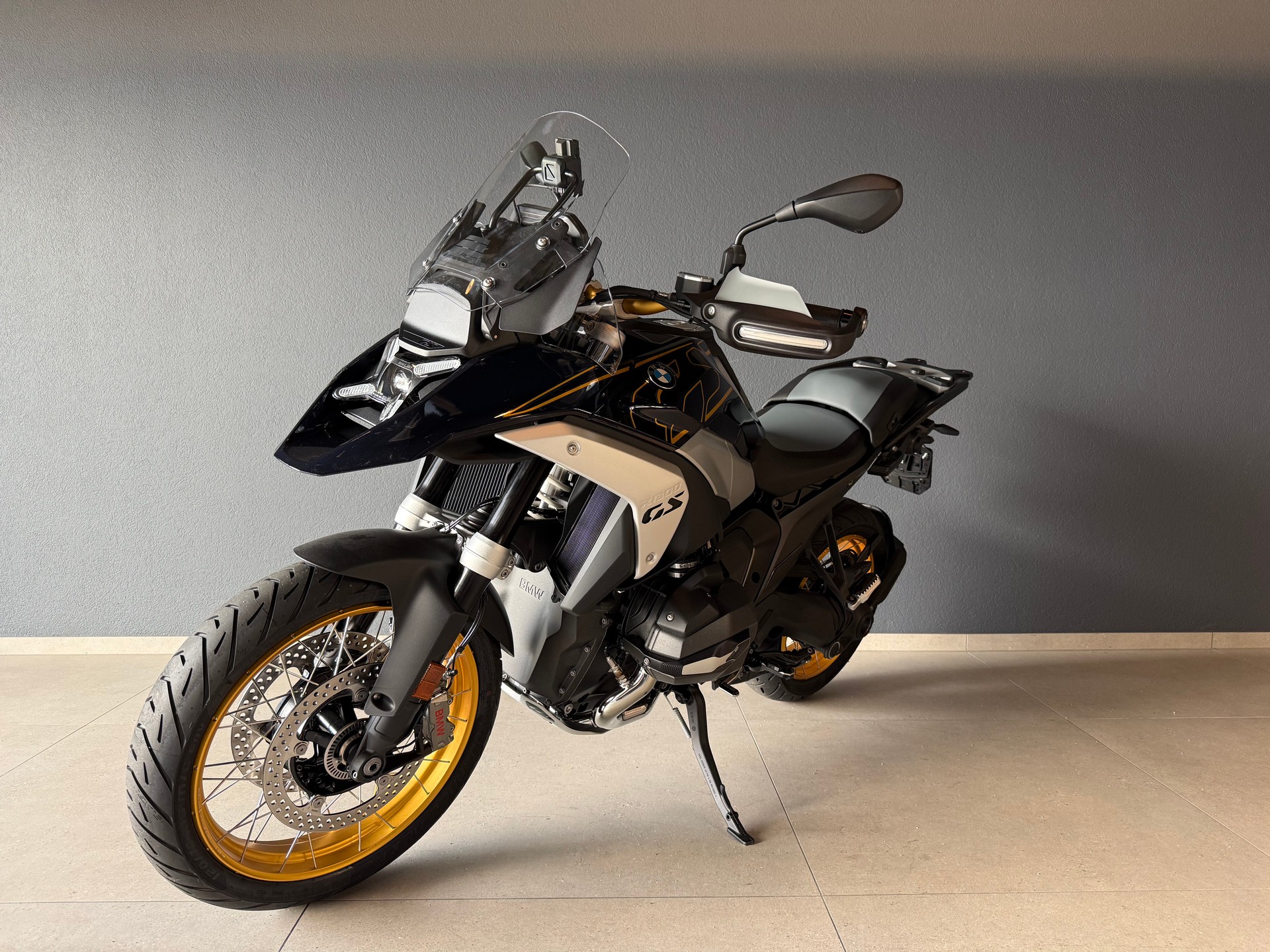 BMW R 1300 GS-showroom-element-1