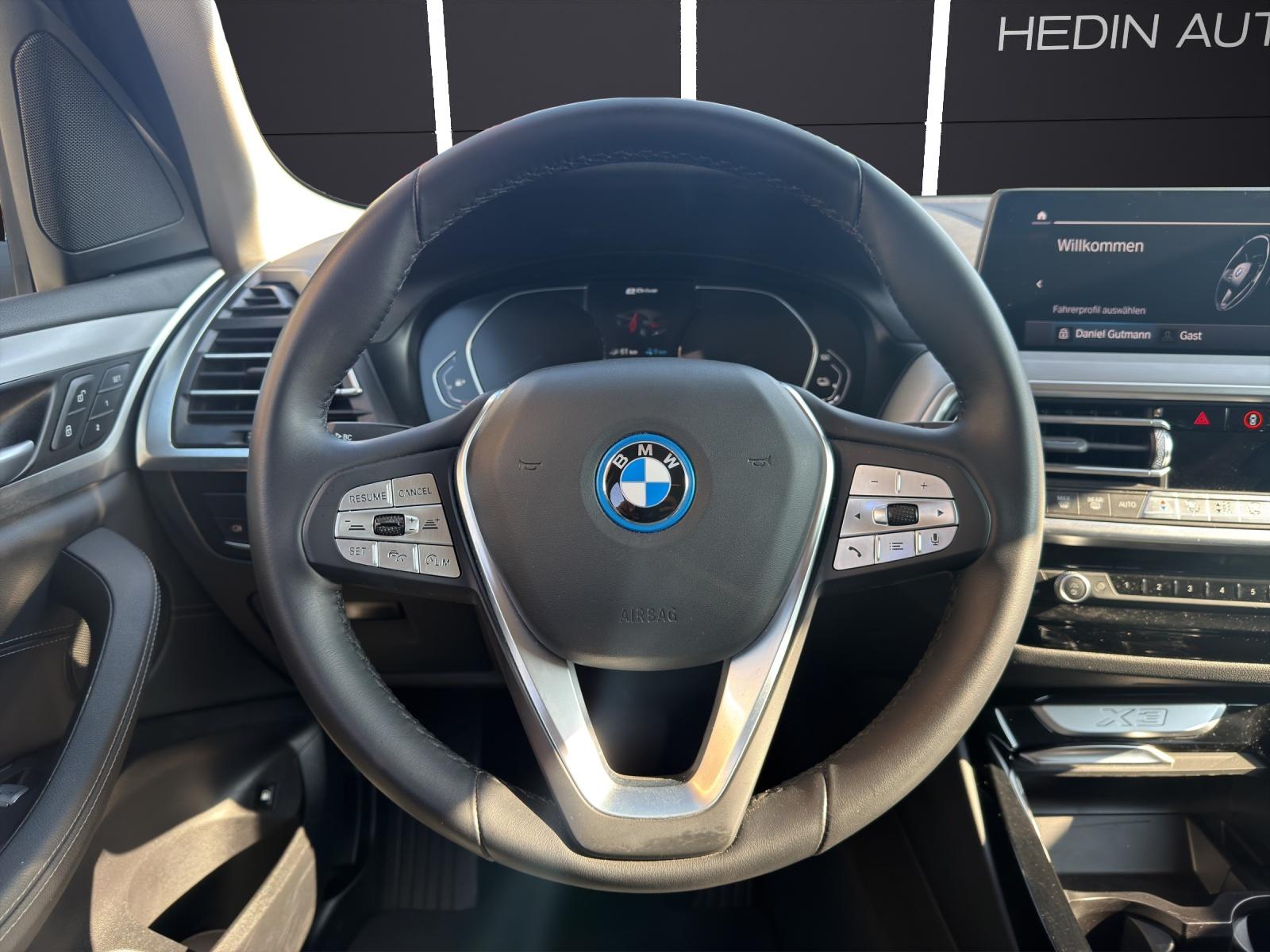 BMW X3 30e xDrive-image-5