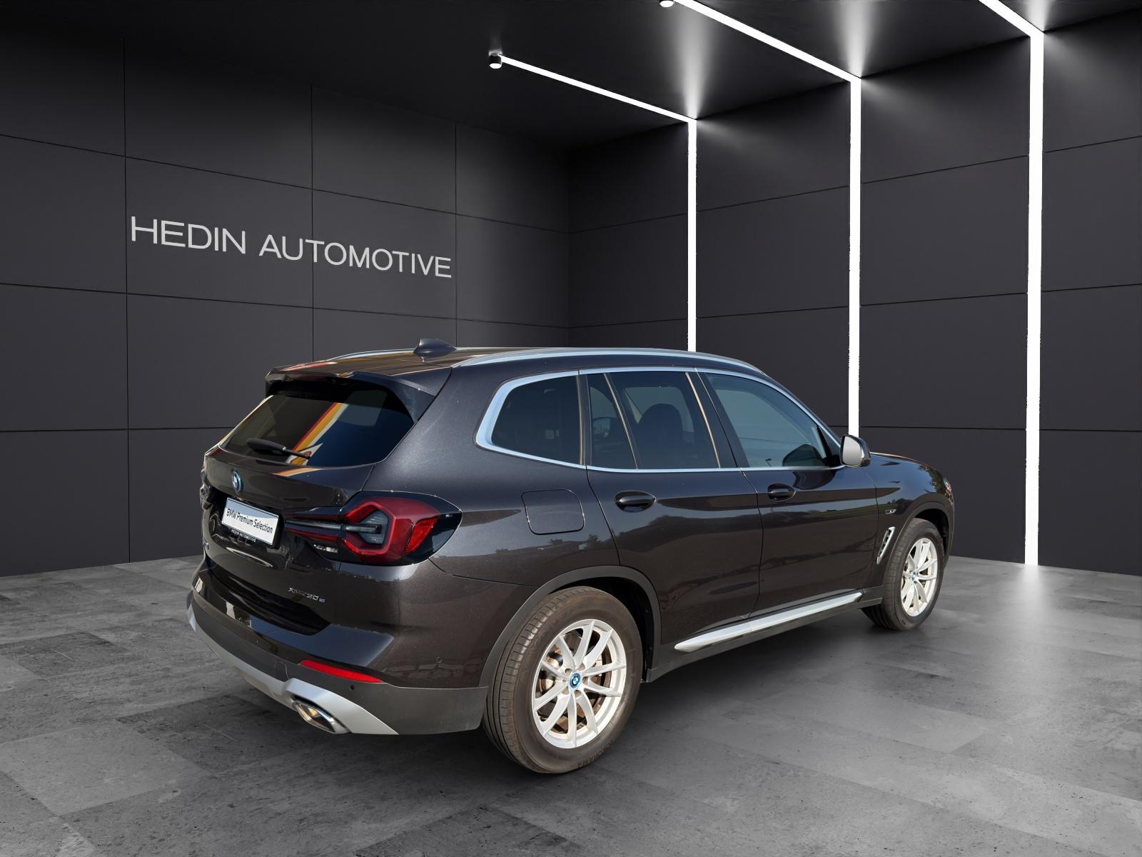 BMW X3 30e xDrive-image-15