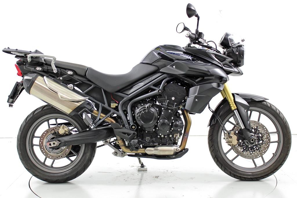 TRIUMPH Tiger 800 ABS-showroom-element-3