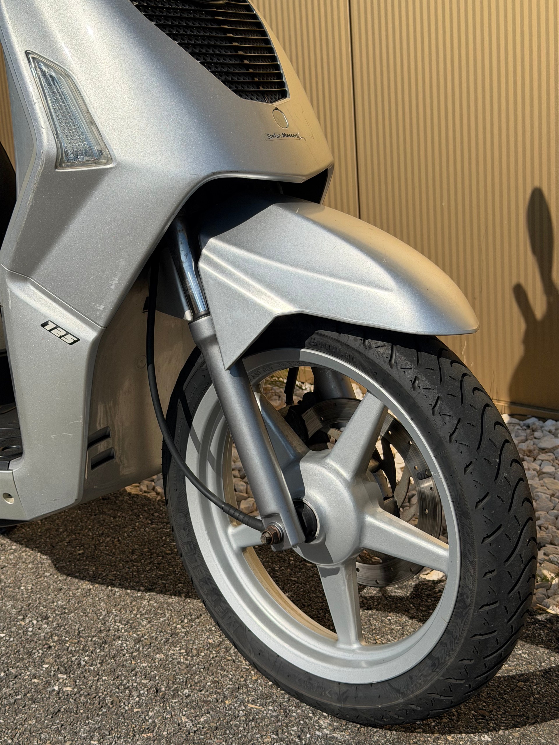 KYMCO People S 125-4T-showroom-element-1