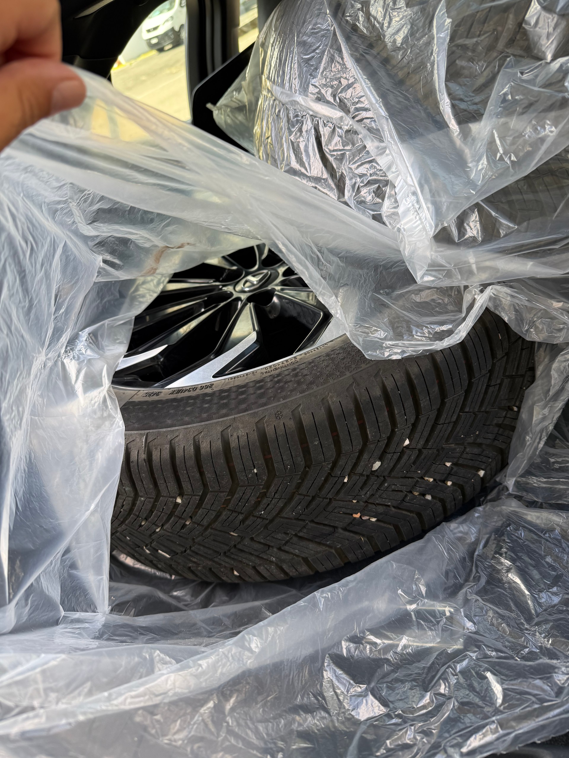 LEXUS UX 250h Excellence AWD Automatic / Garantie 05.2029 / Service gratuit 05.2029-image-11