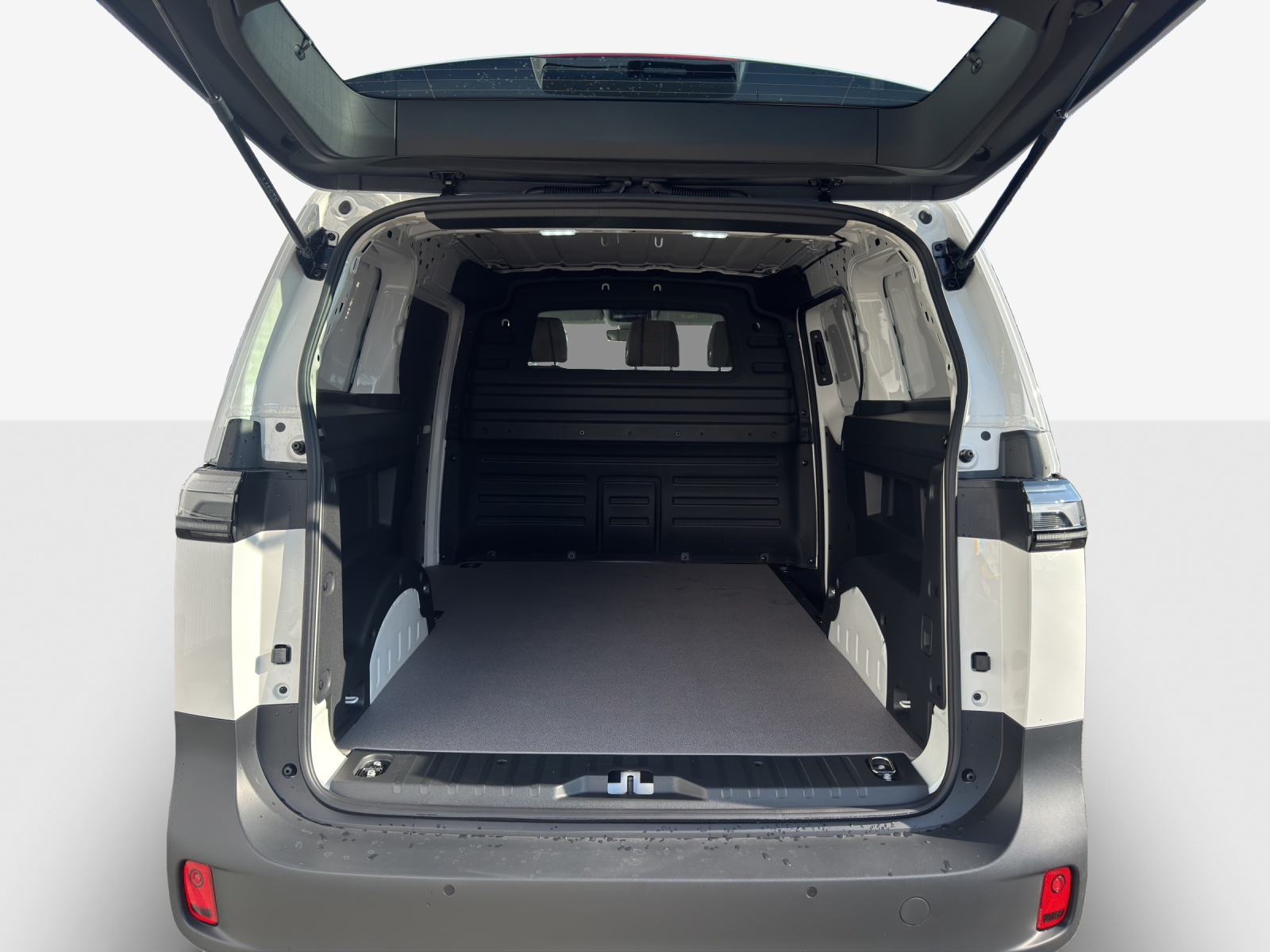 VW ID. Buzz Cargo Pure-image-12
