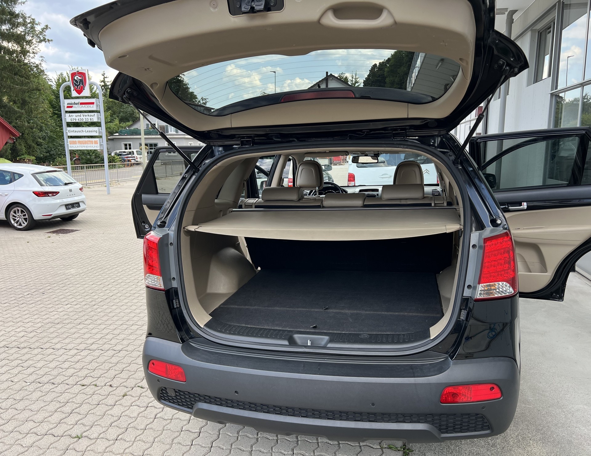KIA Sorento 2.2 CRDI Style-image-6