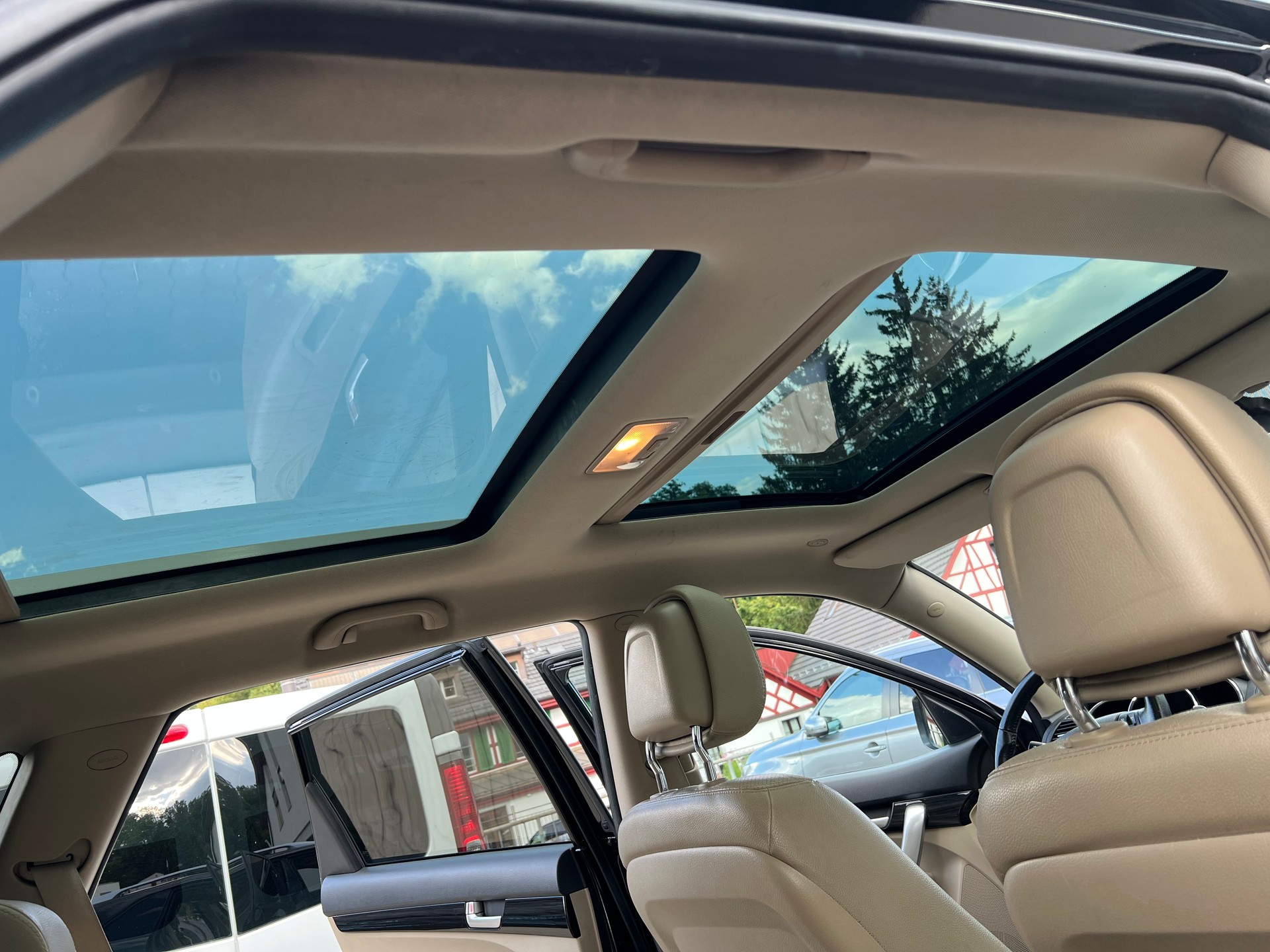 KIA Sorento 2.2 CRDI Style-image-3