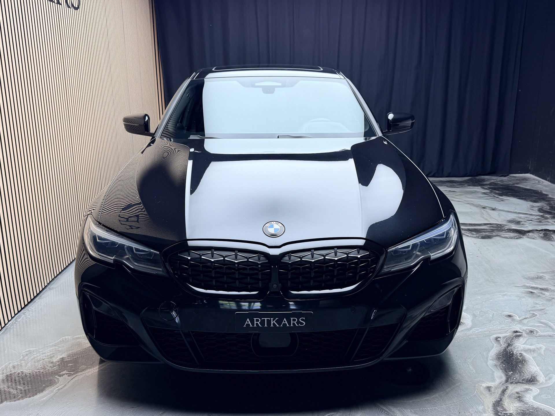 BMW M340i xDrive Steptronic-image-2