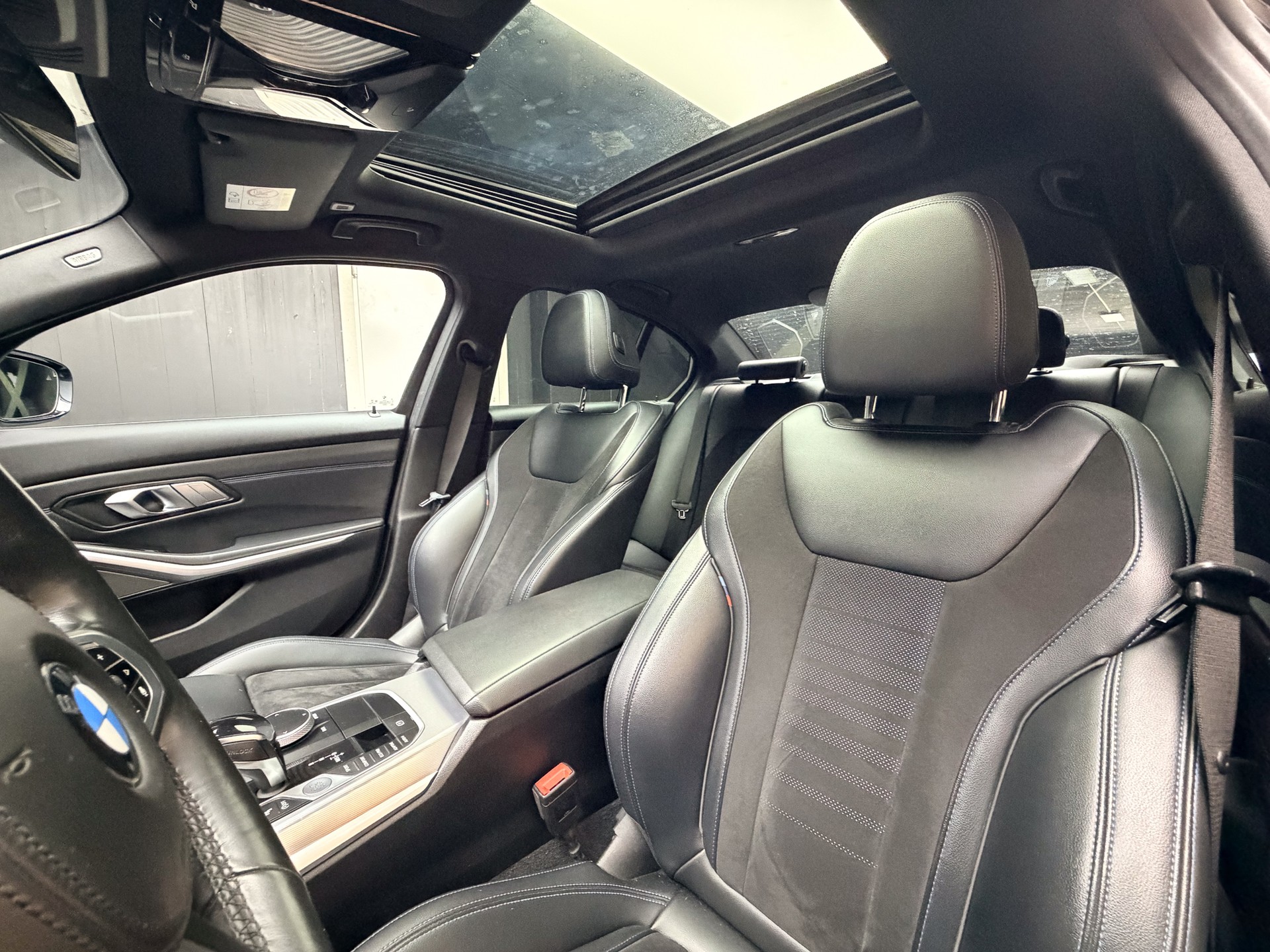 BMW M340i xDrive Steptronic-image-10