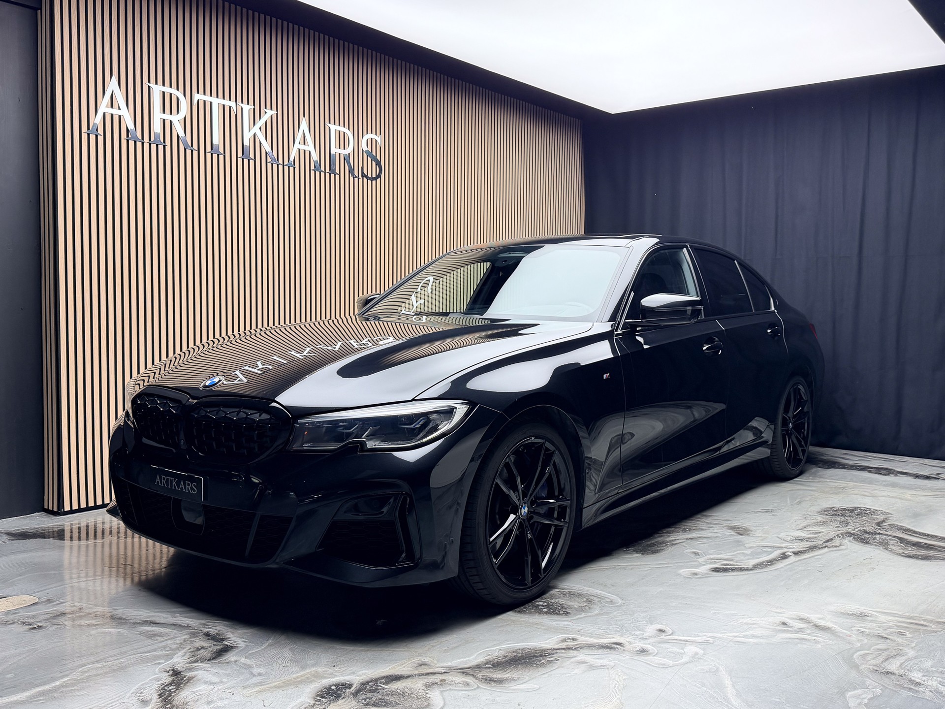 BMW M340i xDrive Steptronic-image-0