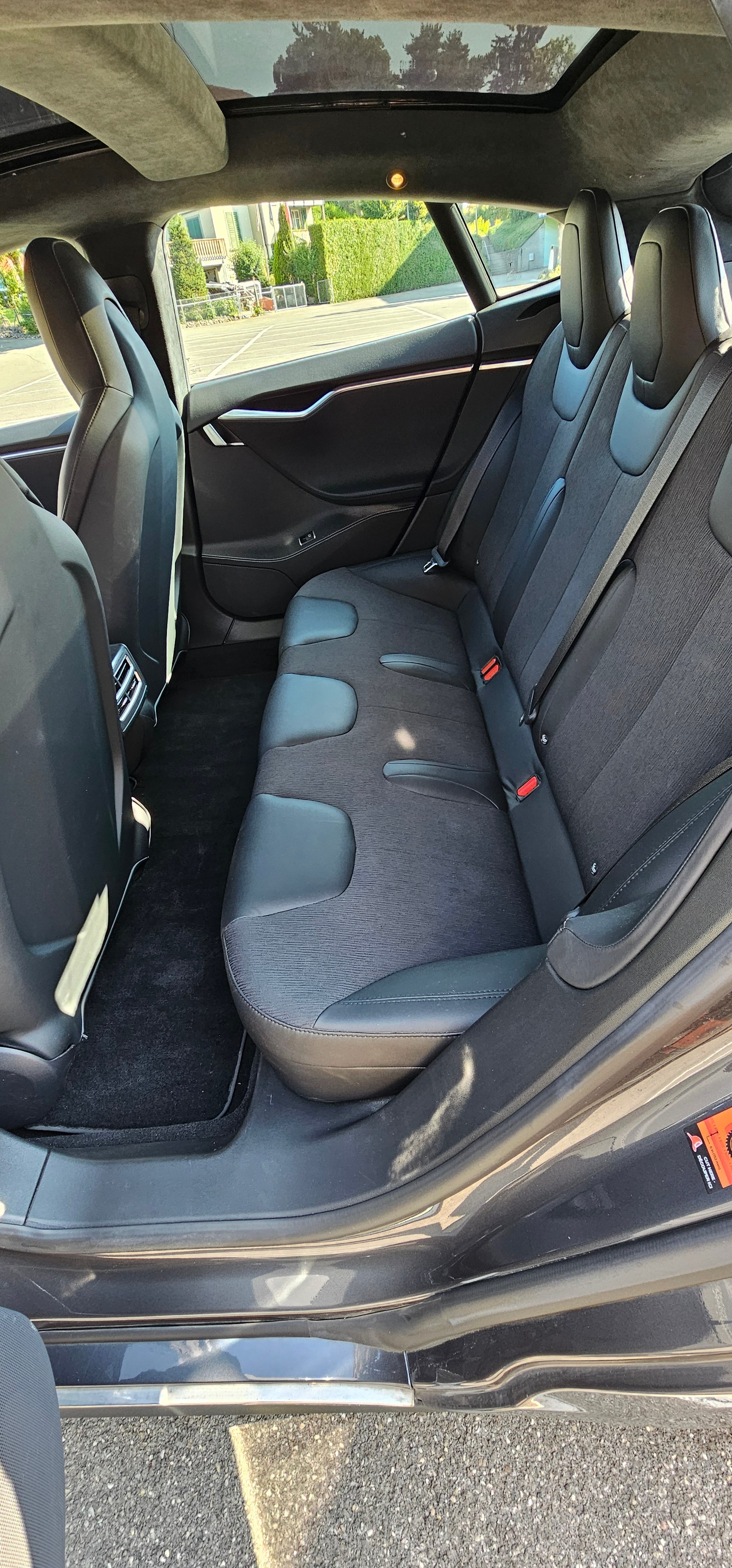 TESLA 90 D-image-1