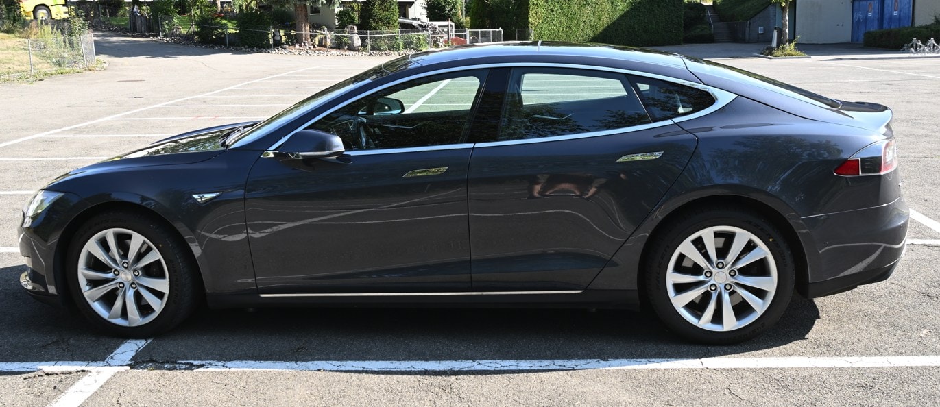 TESLA 90 D-image-4