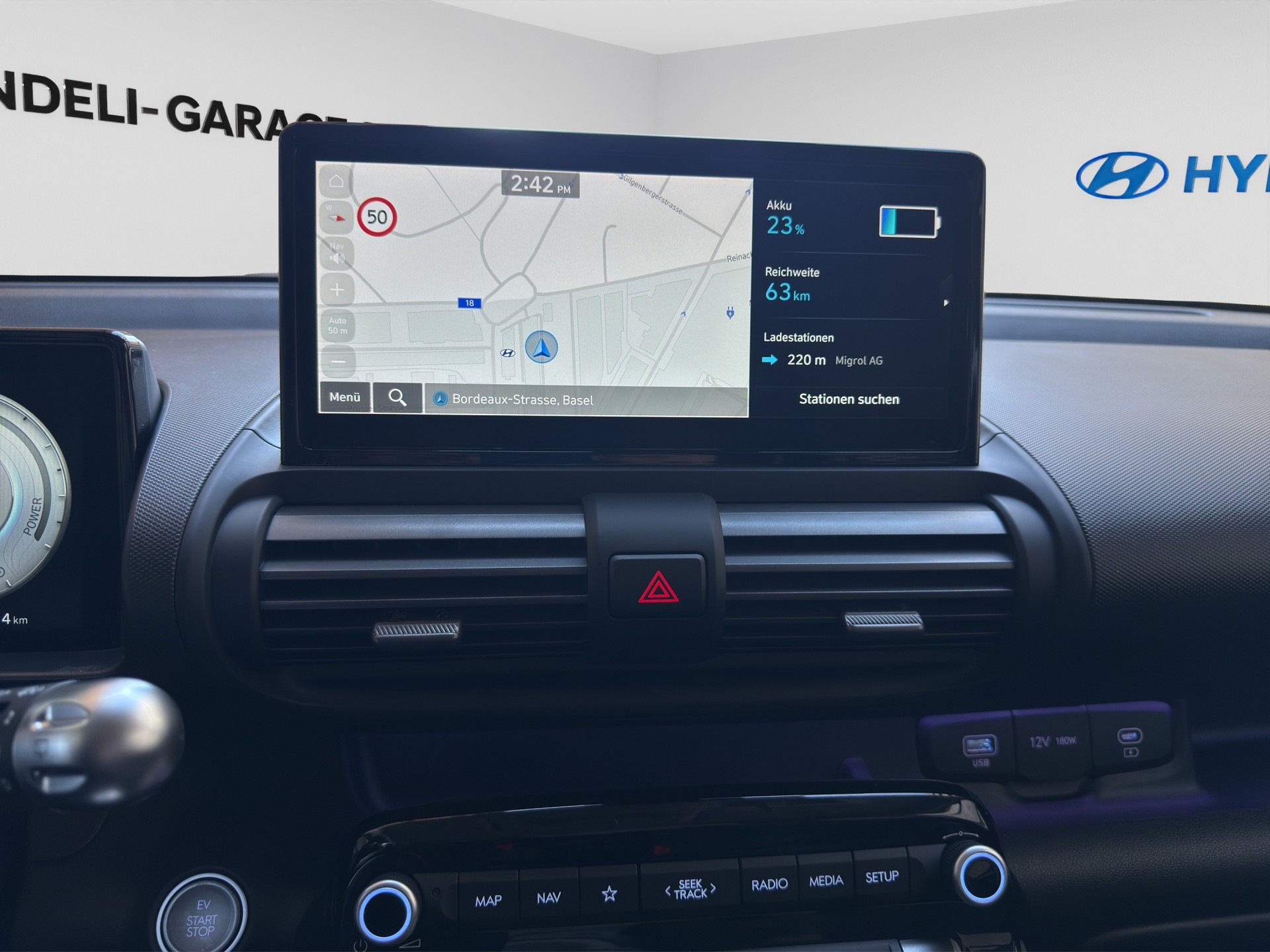 HYUNDAI Inster 49kWh Vertex-image-15