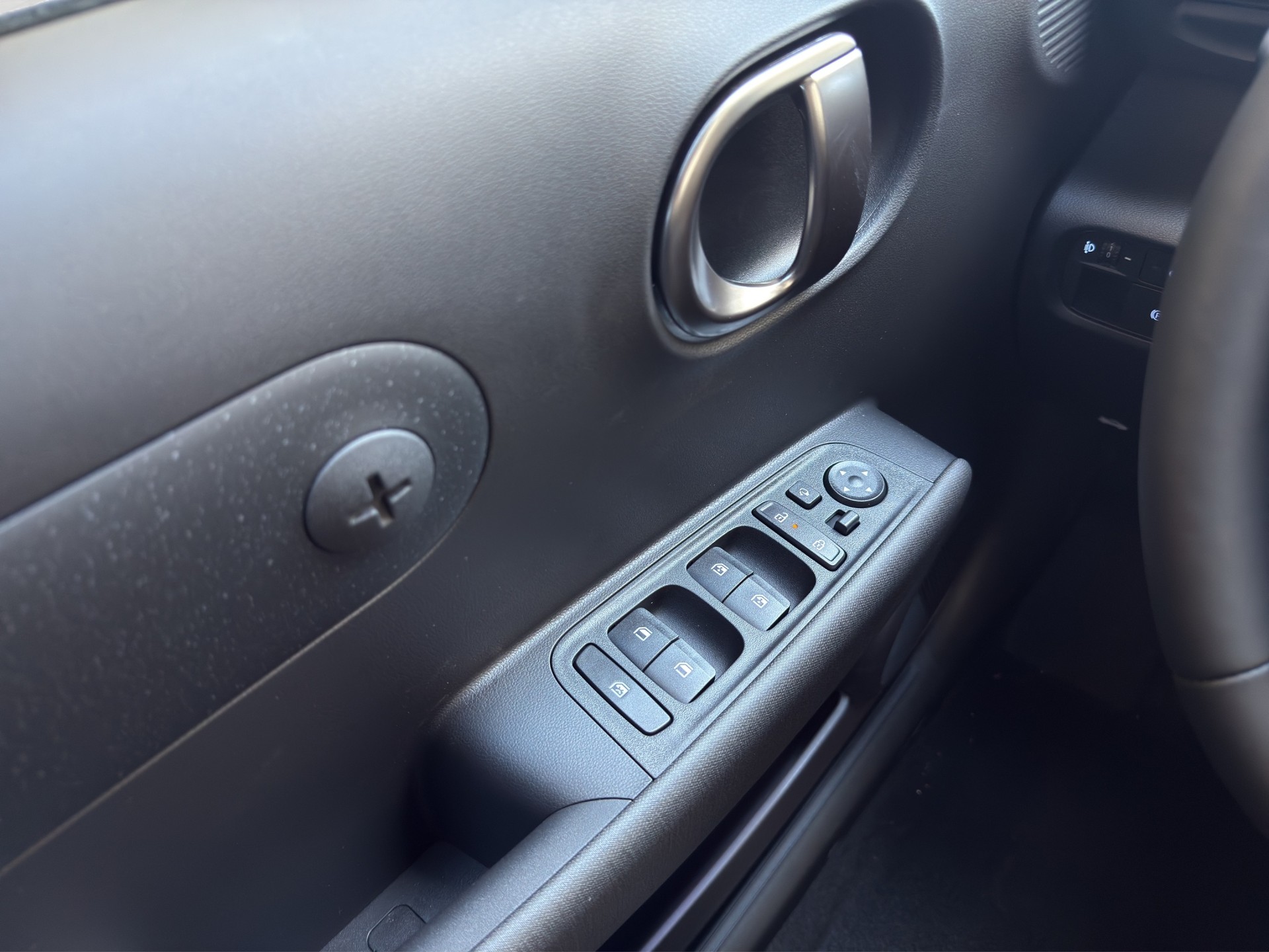 HYUNDAI Inster 49kWh Vertex-image-9