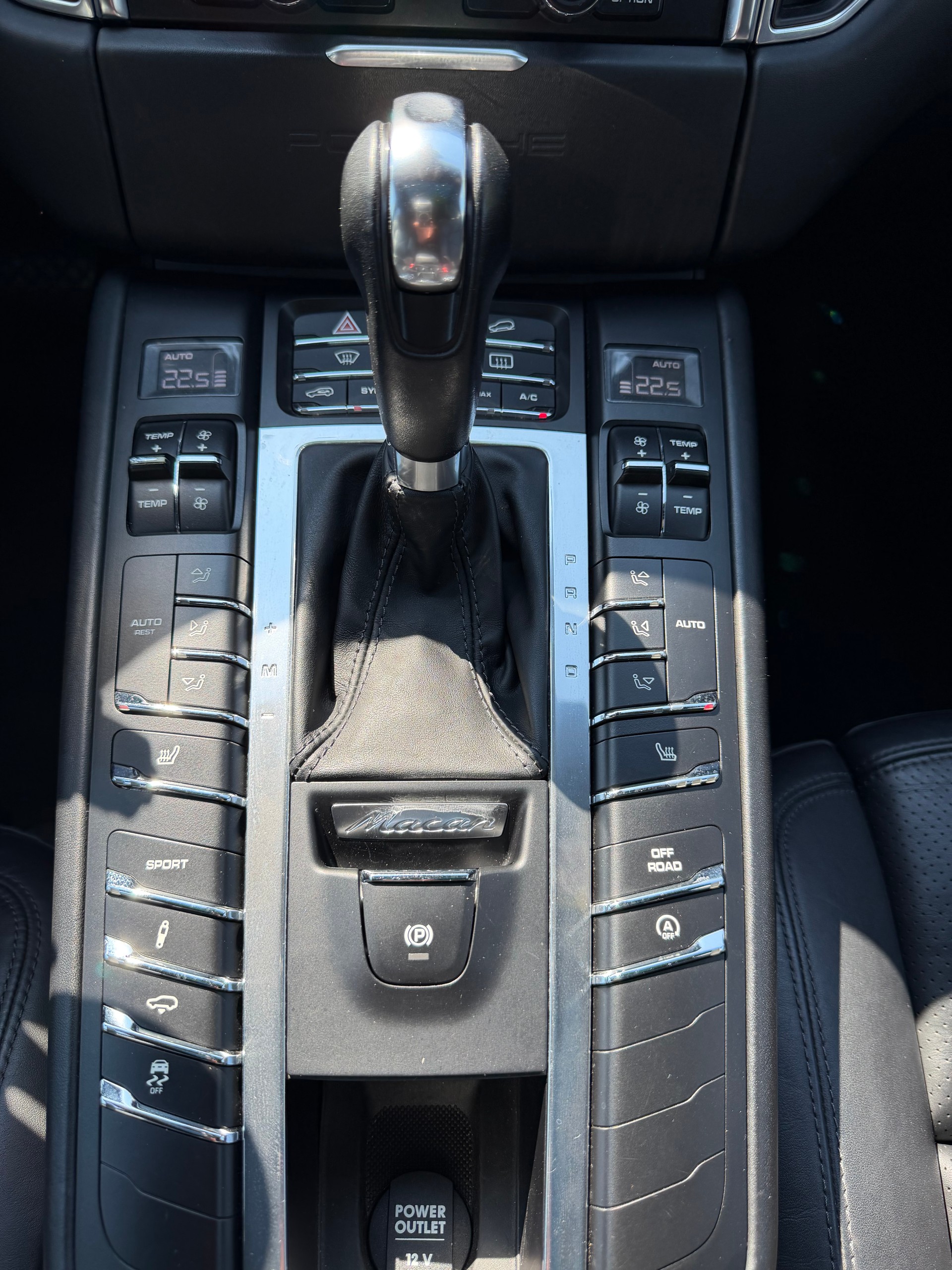 PORSCHE Macan S Diesel PDK-image-12
