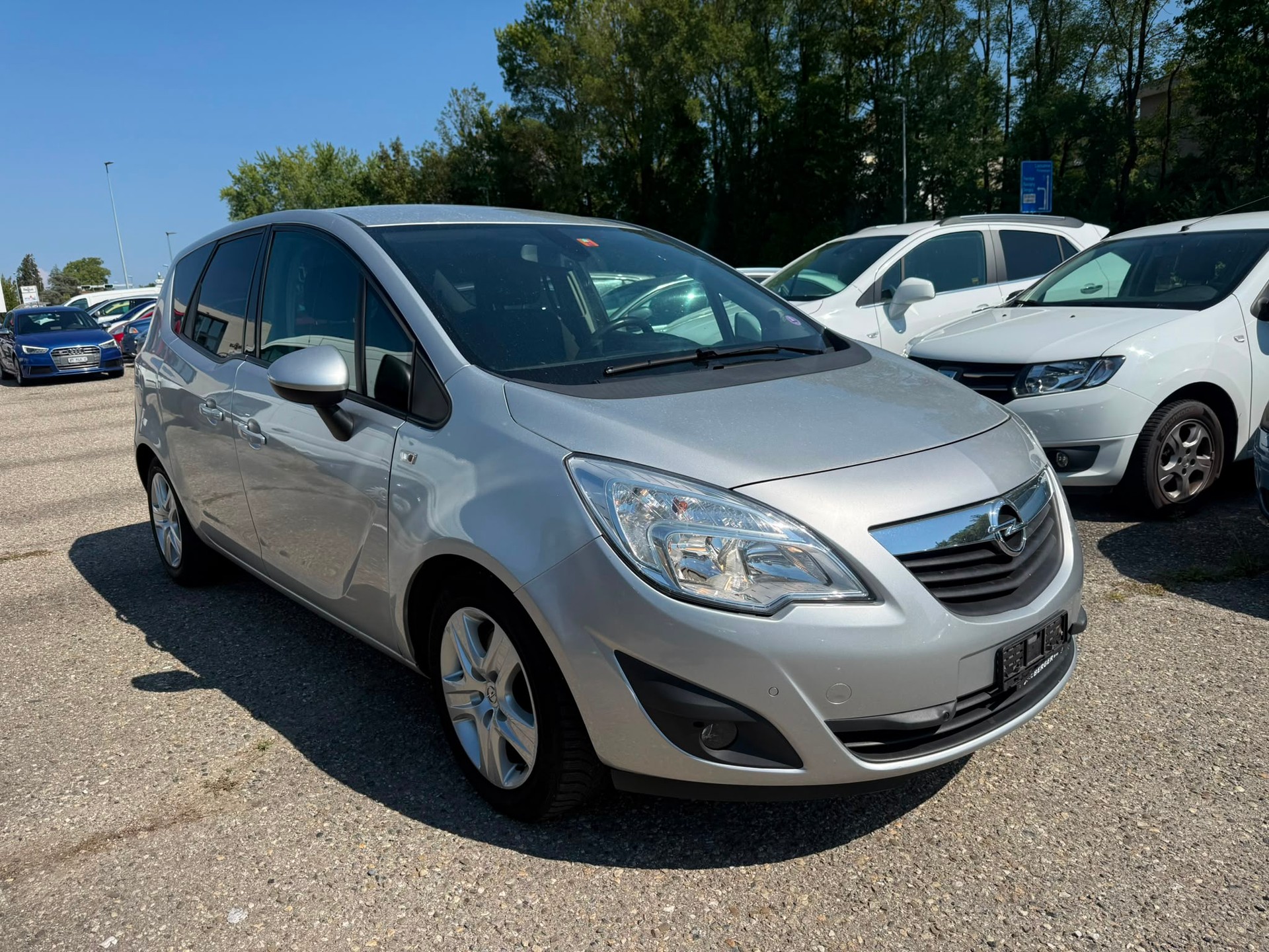 OPEL Meriva 1.4 Turbo Cosmo-image-3