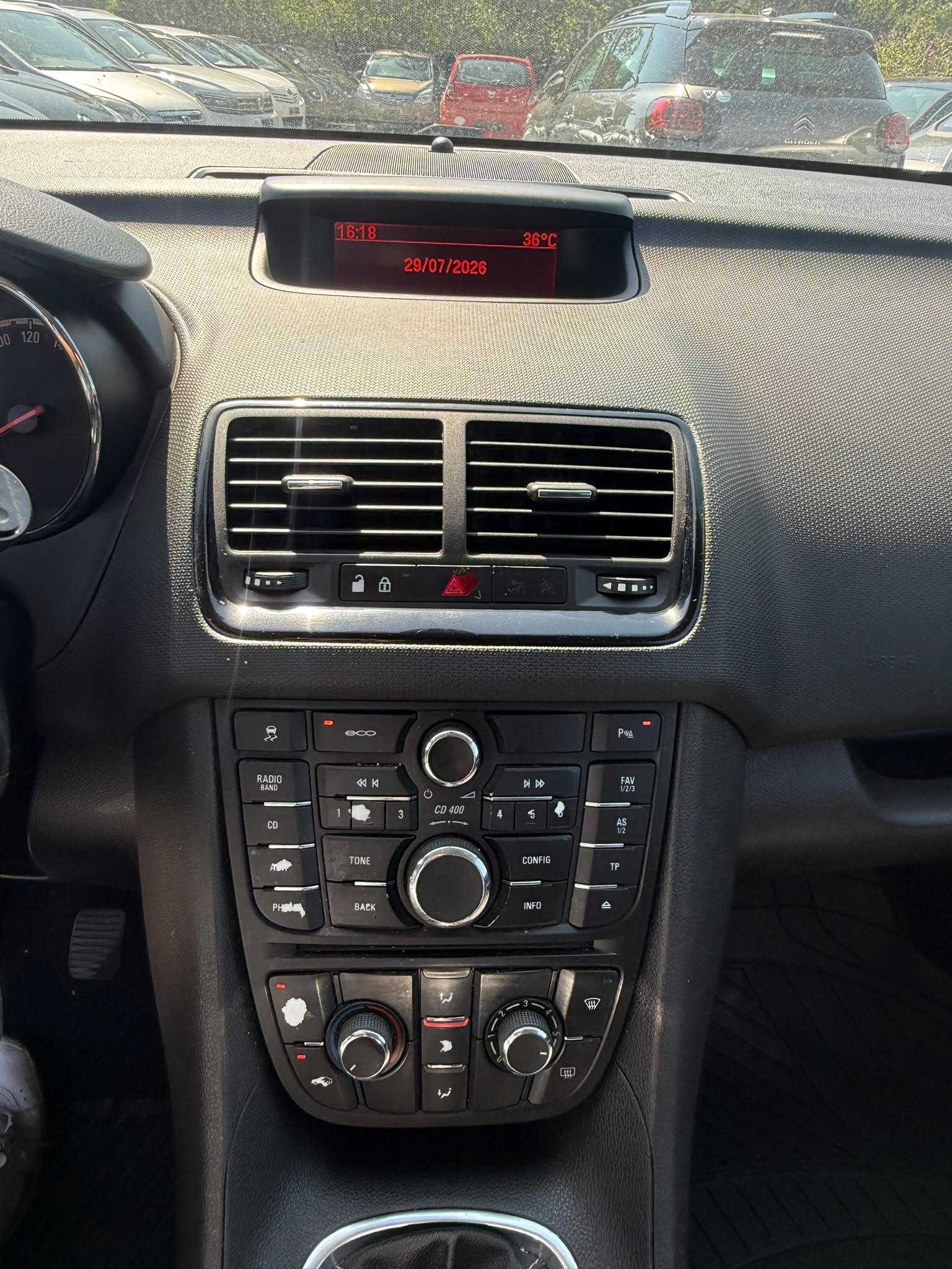 OPEL Meriva 1.4 Turbo Cosmo-image-10