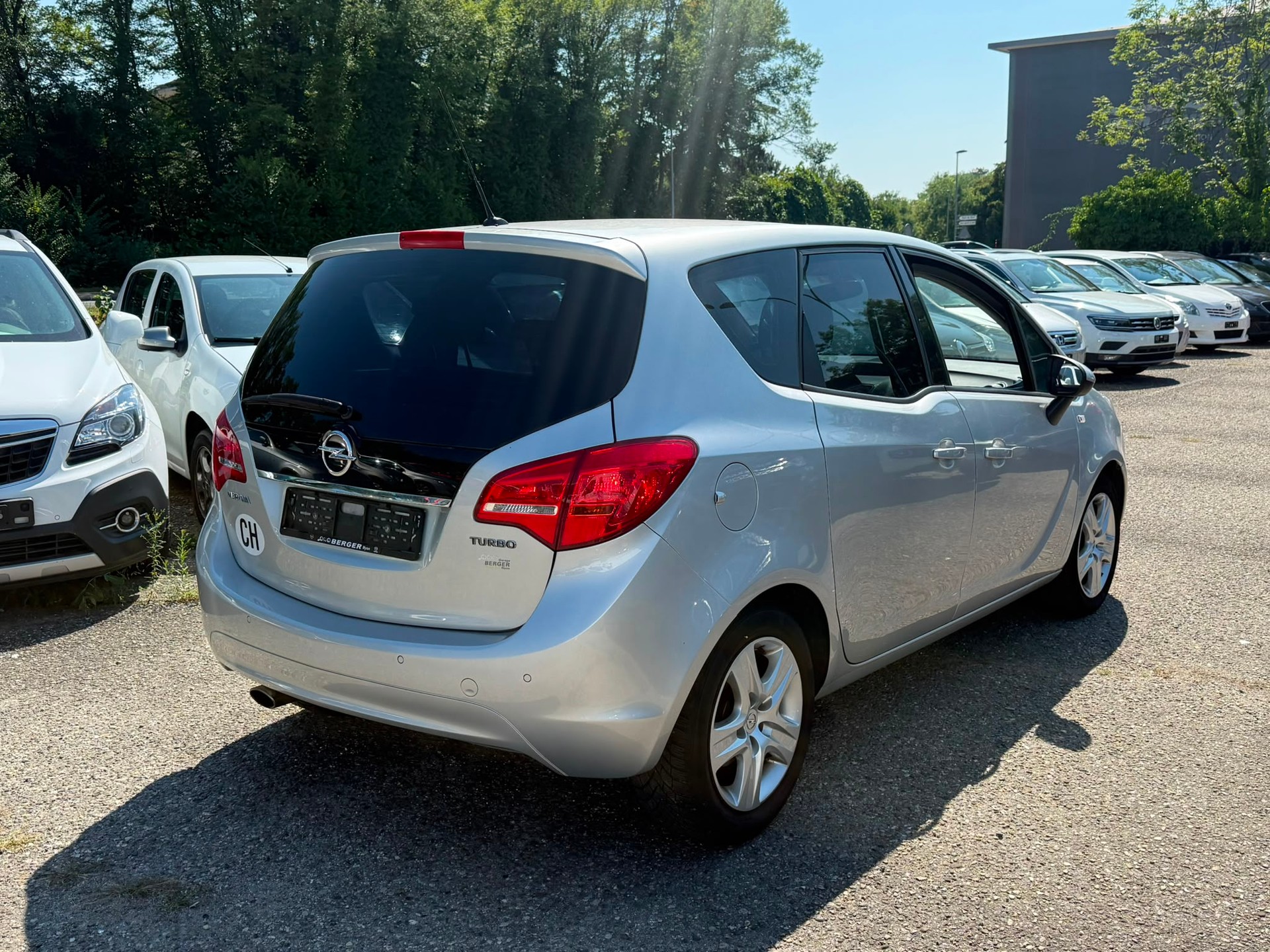 OPEL Meriva 1.4 Turbo Cosmo-image-1