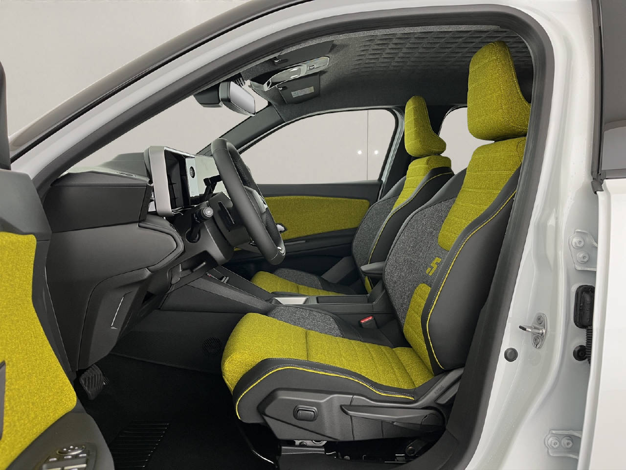RENAULT R5 E-Tech Comfort Range iconic five-image-7