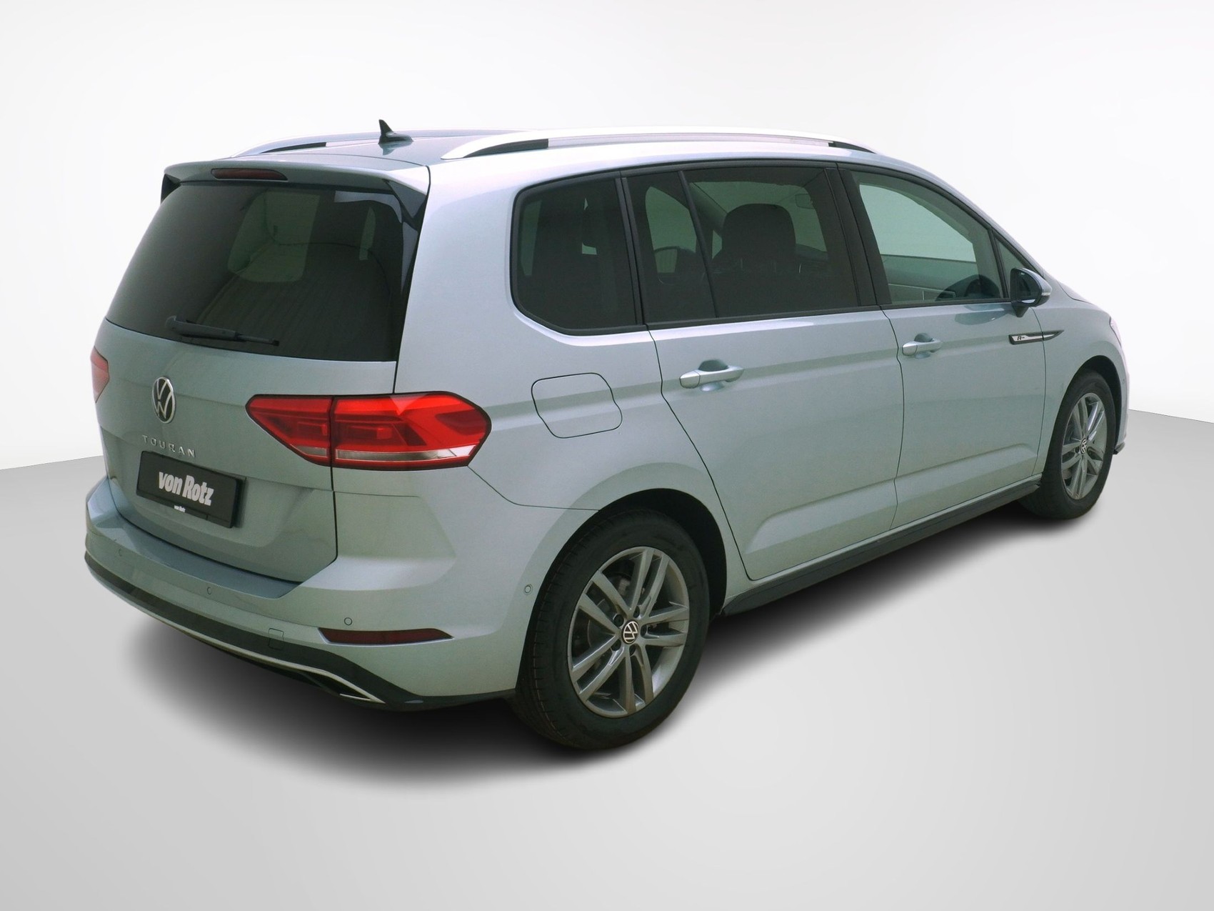 VW Touran 1.5 TSI R-Line DSG-image-5