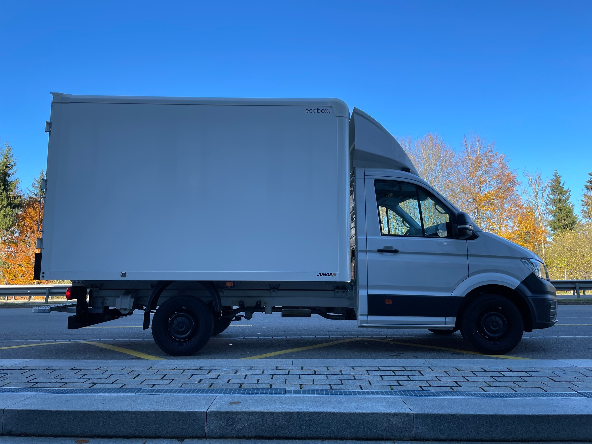 VW Crafter 35 2.0 TDI L3 Koffer mit Rückfahrkamera-image-5