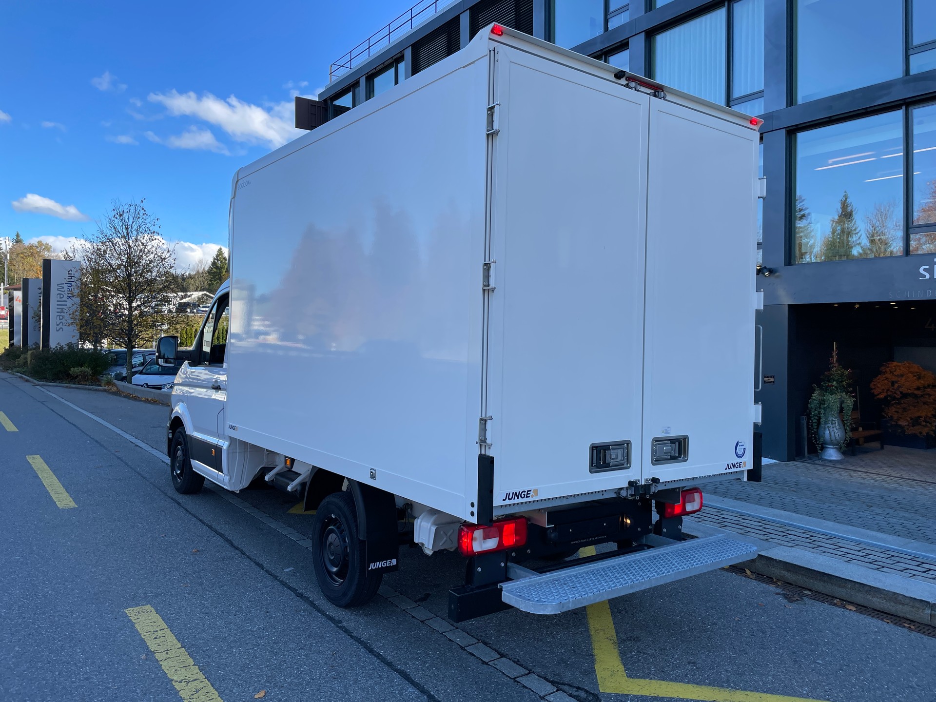 VW Crafter 35 2.0 TDI L3 Koffer mit Rückfahrkamera-image-9