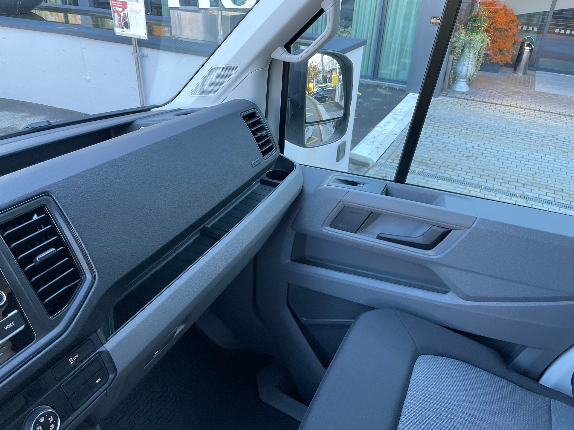 VW Crafter 35 2.0 TDI L3 Koffer mit Rückfahrkamera-image-19