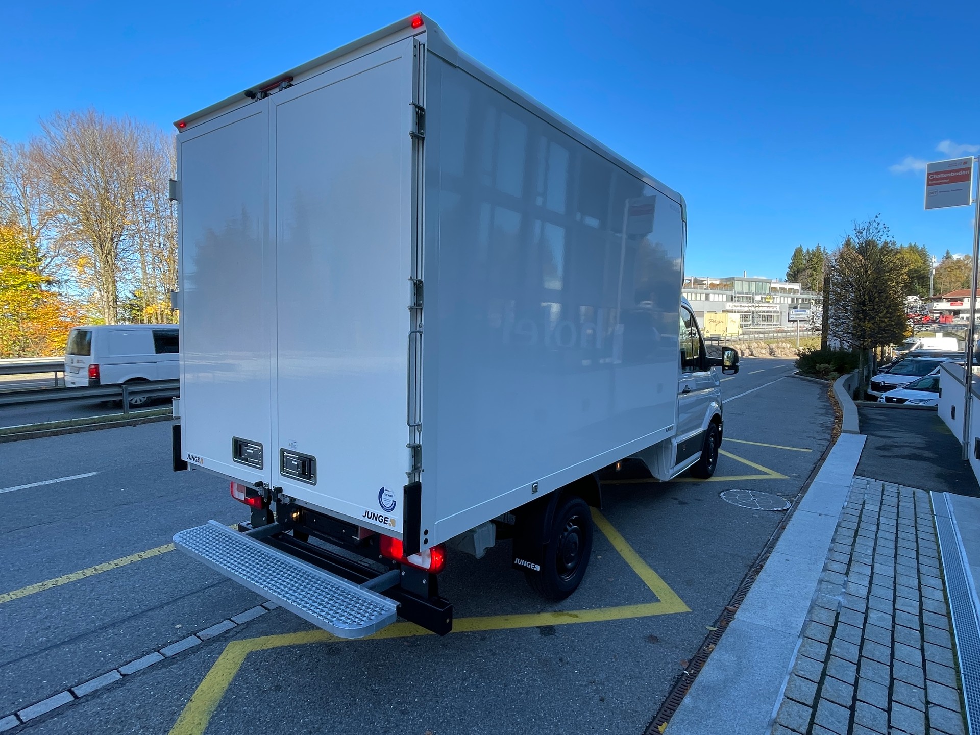 VW Crafter 35 2.0 TDI L3 Koffer mit Rückfahrkamera-image-6