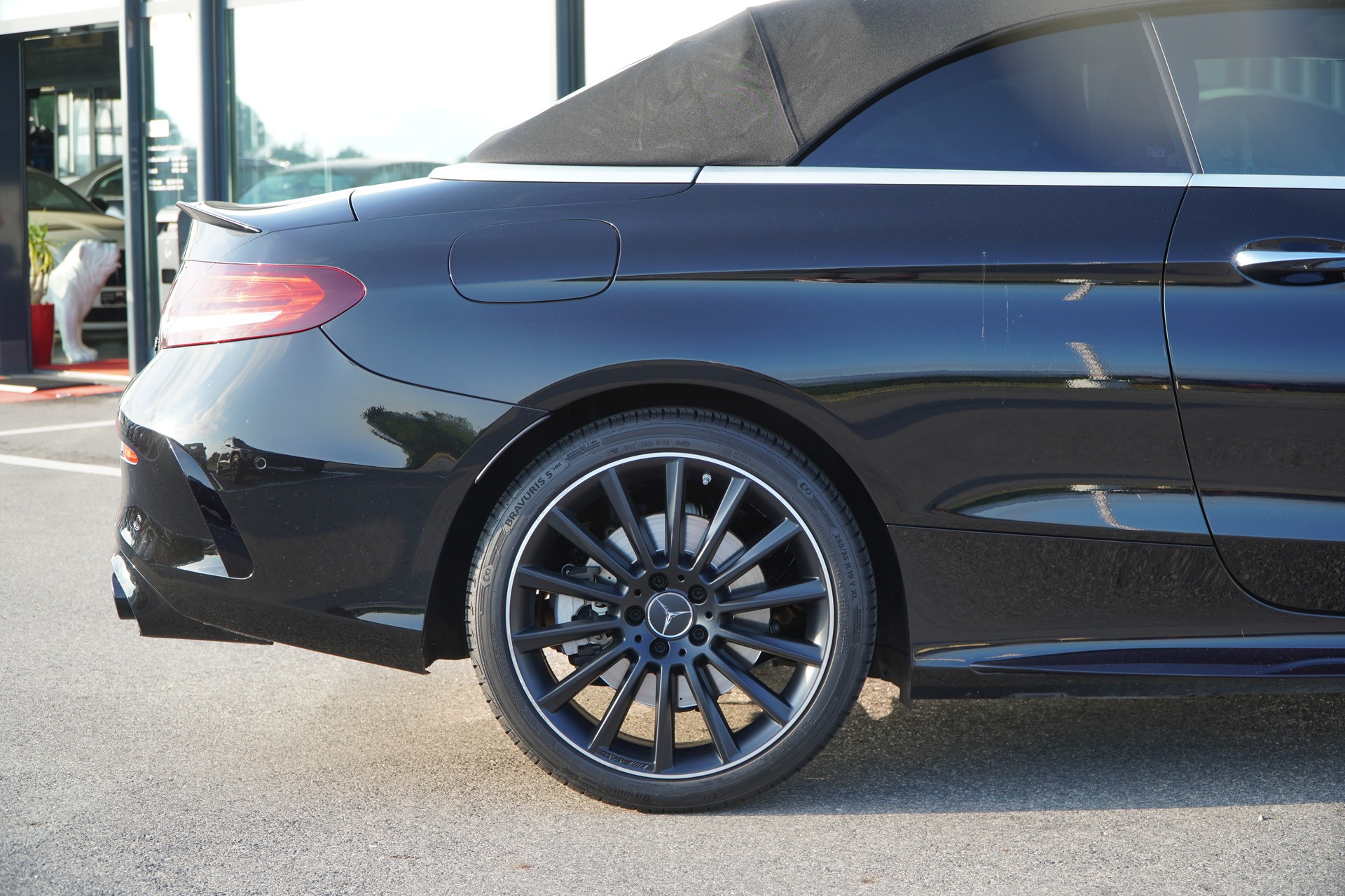 MERCEDES-BENZ C 43 Cabriolet AMG 4Matic 9G-Tronic-showroom-element-3