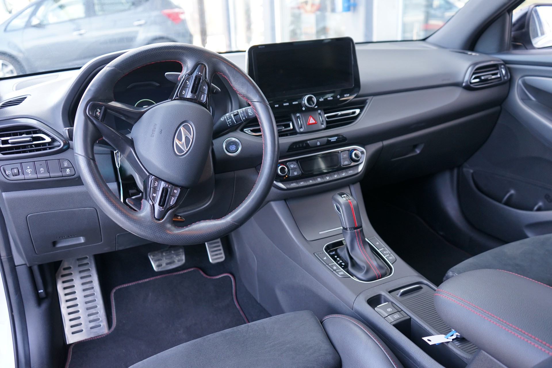 HYUNDAI i30 1.5 T-GDi N Line 48V MH iMT-image-18