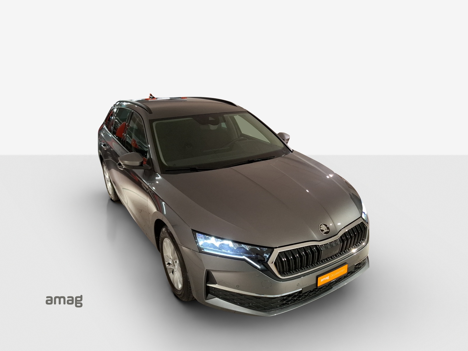 SKODA Octavia Combi 1.5 TSI mHEV DSG Dynamic-image-14