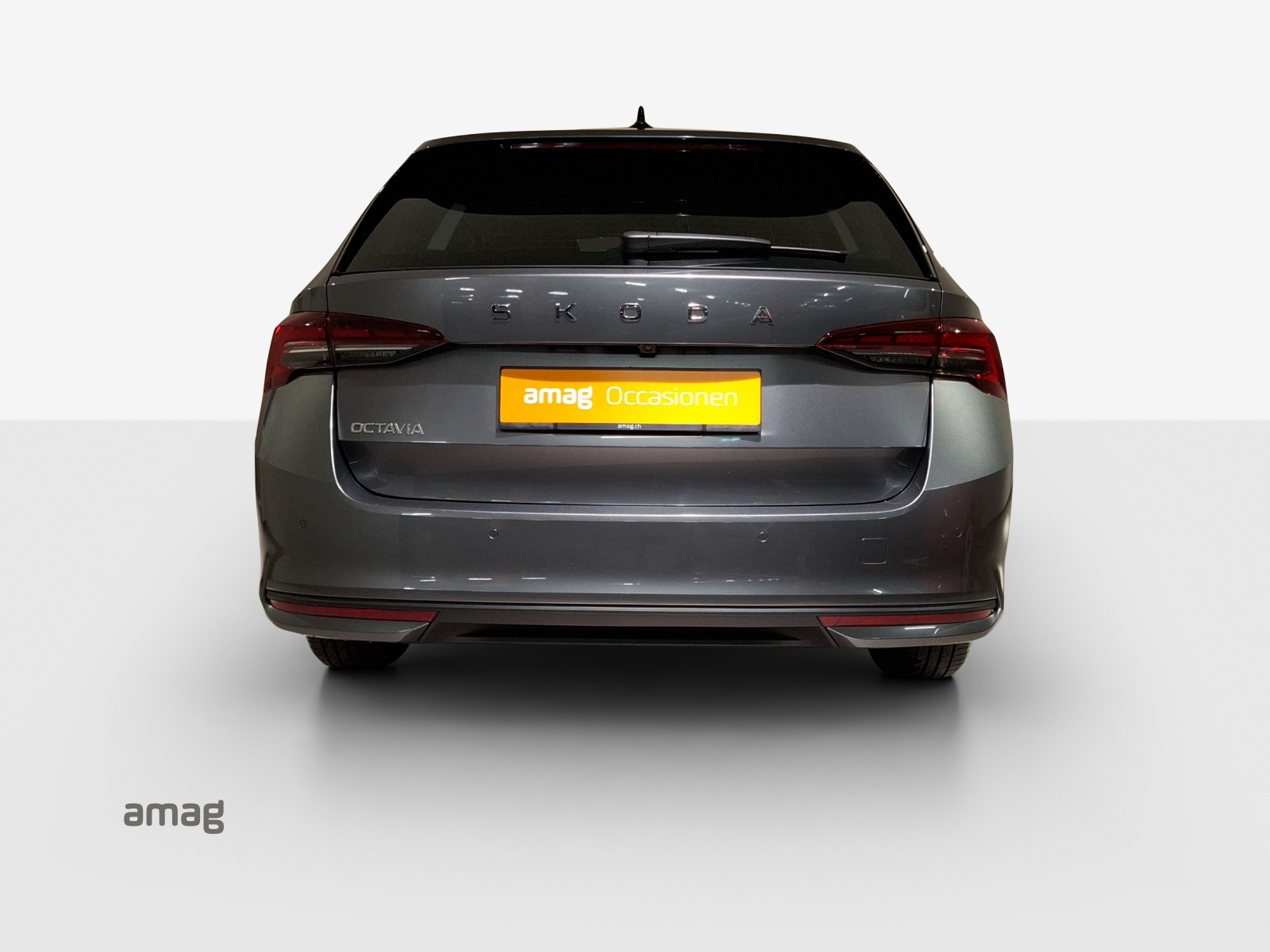 SKODA Octavia Combi 1.5 TSI mHEV DSG Dynamic-image-3