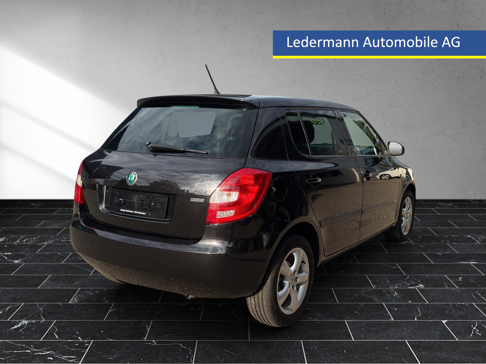 SKODA Fabia 1.2 TSI Ambition-image-4