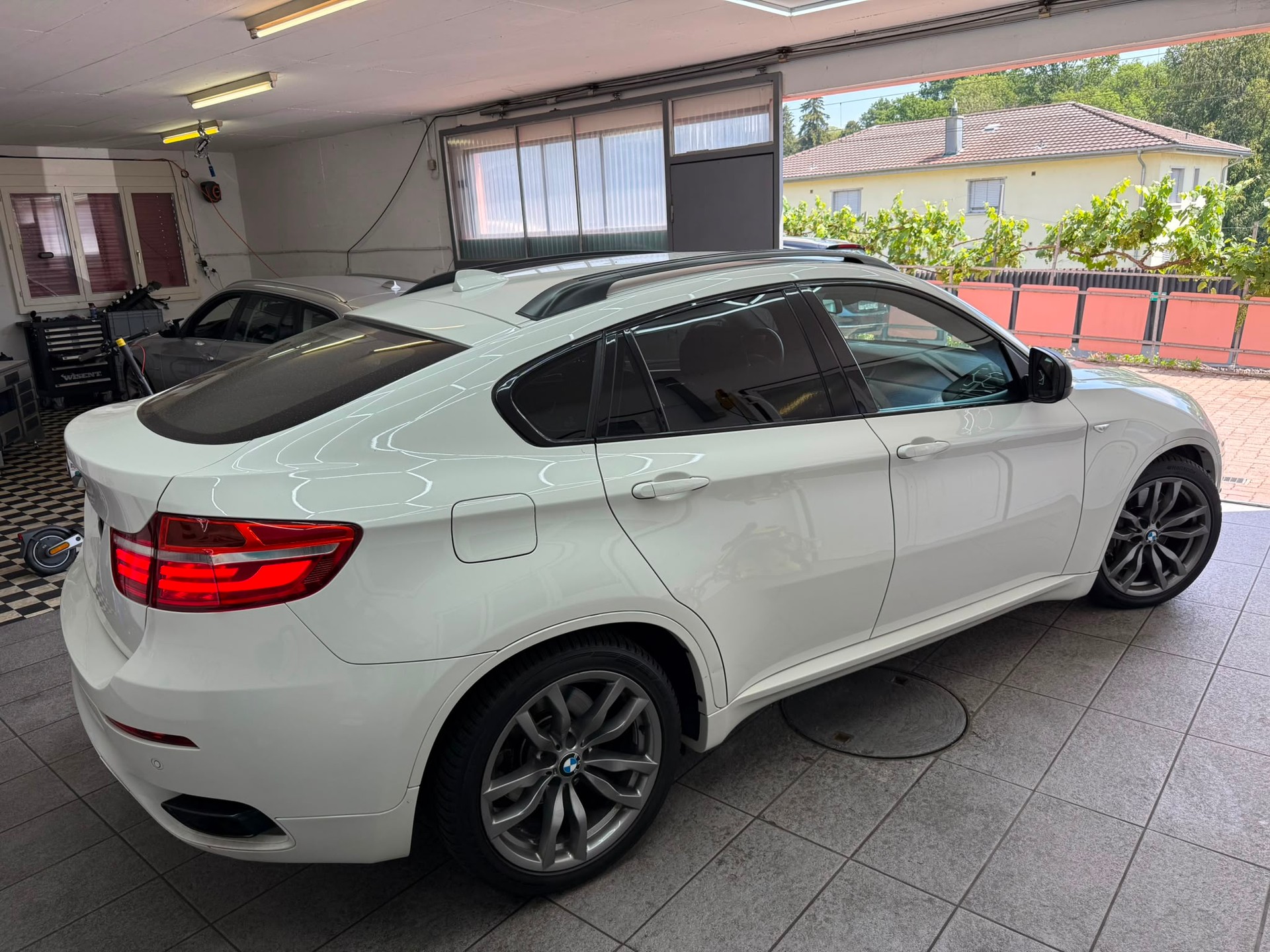 BMW X6 M50d Steptronic-image-2