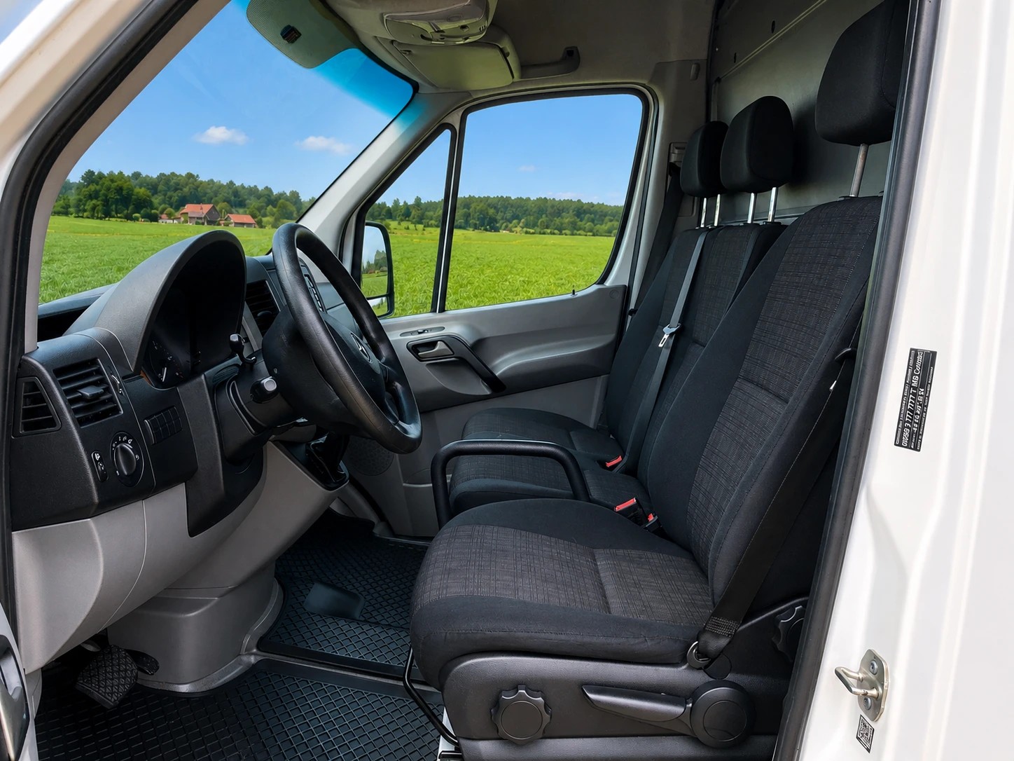 MERCEDES-BENZ Sprinter 314 CDI Standard 7G-Tronic mit Navigation und Tempomat-image-9