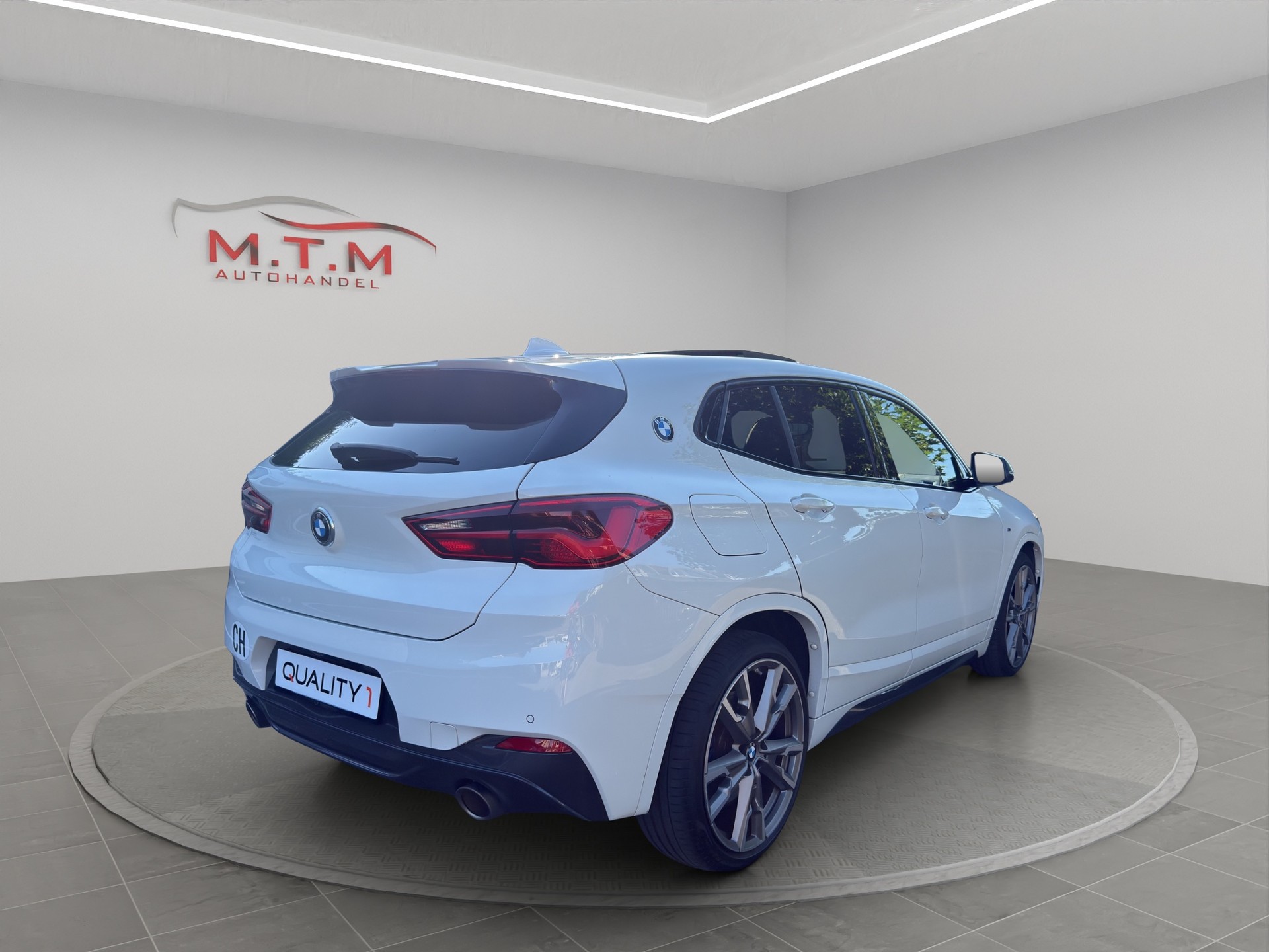 BMW X2 M35i Steptronic-image-9