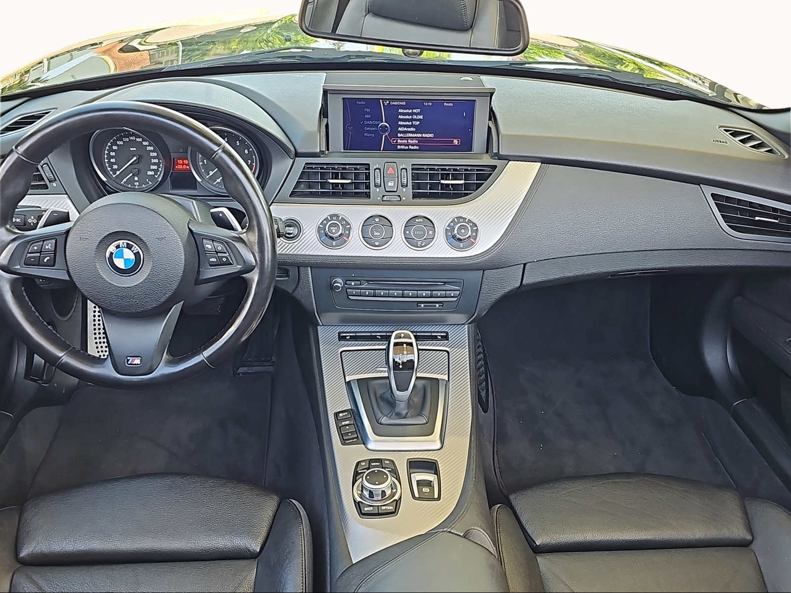 BMW Z4 sDrive35i DKG-image-13