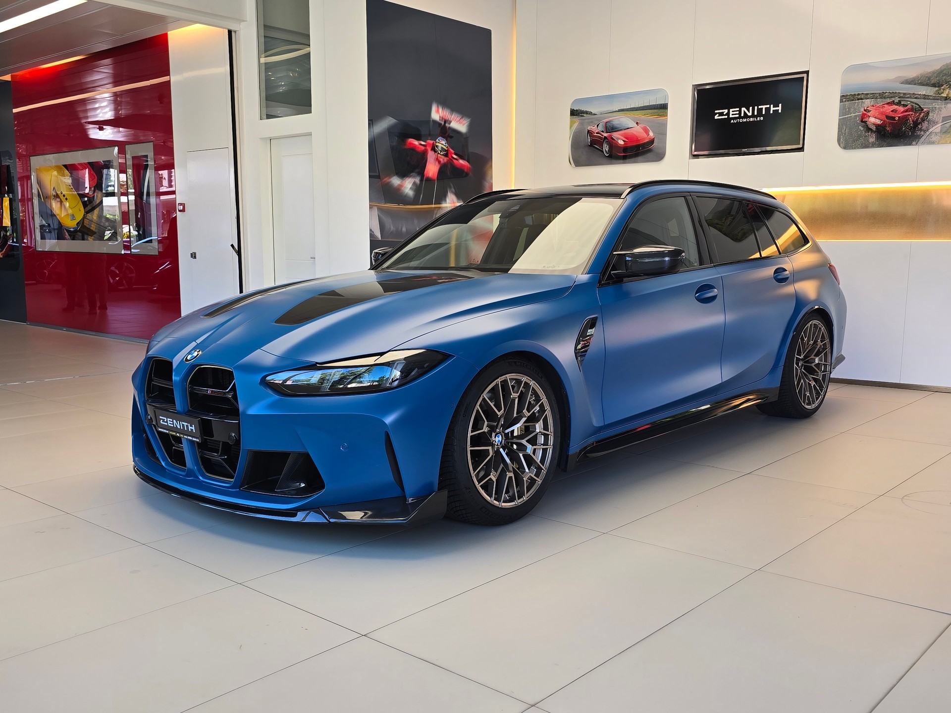 BMW M3 CS Touring xDrive-image-0