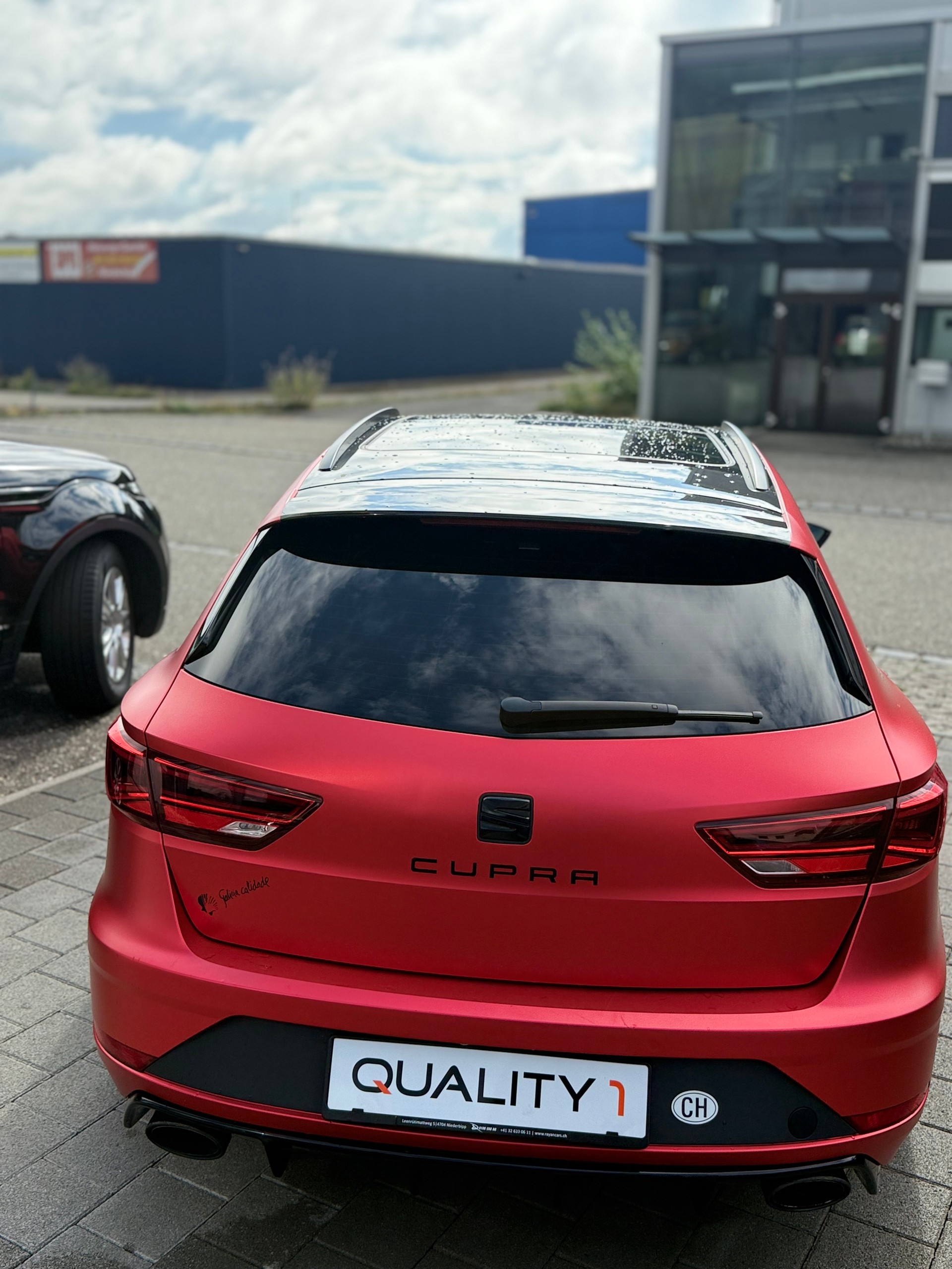 SEAT Leon ST 2.0 TSI Swiss Cupra 300 4 Drive DSG-image-28