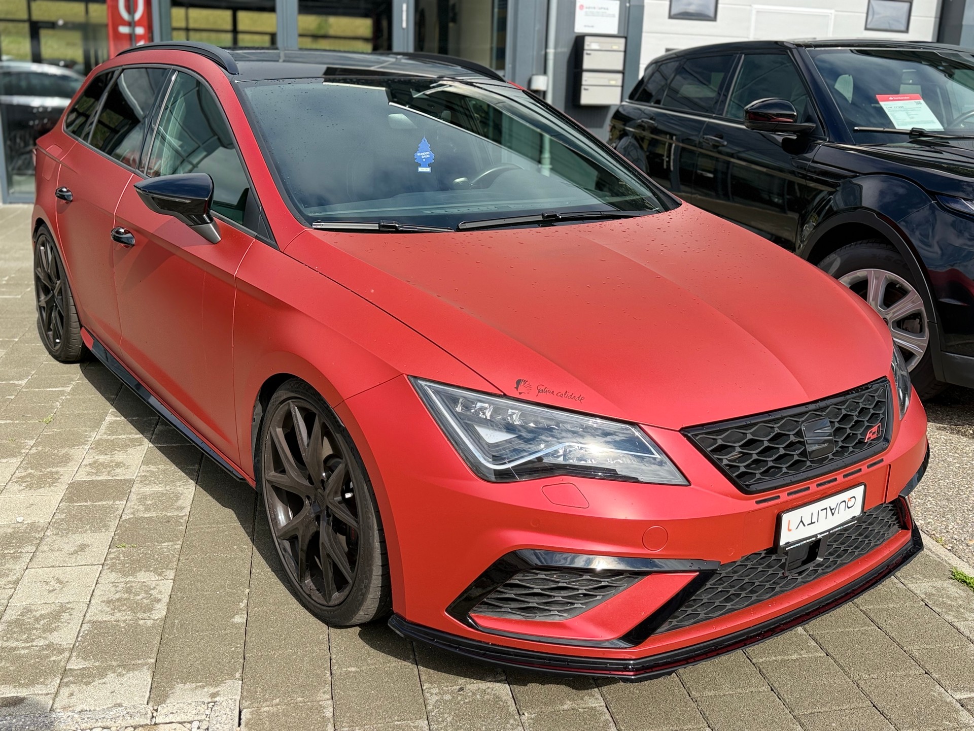 SEAT Leon ST 2.0 TSI Swiss Cupra 300 4 Drive DSG-image-7