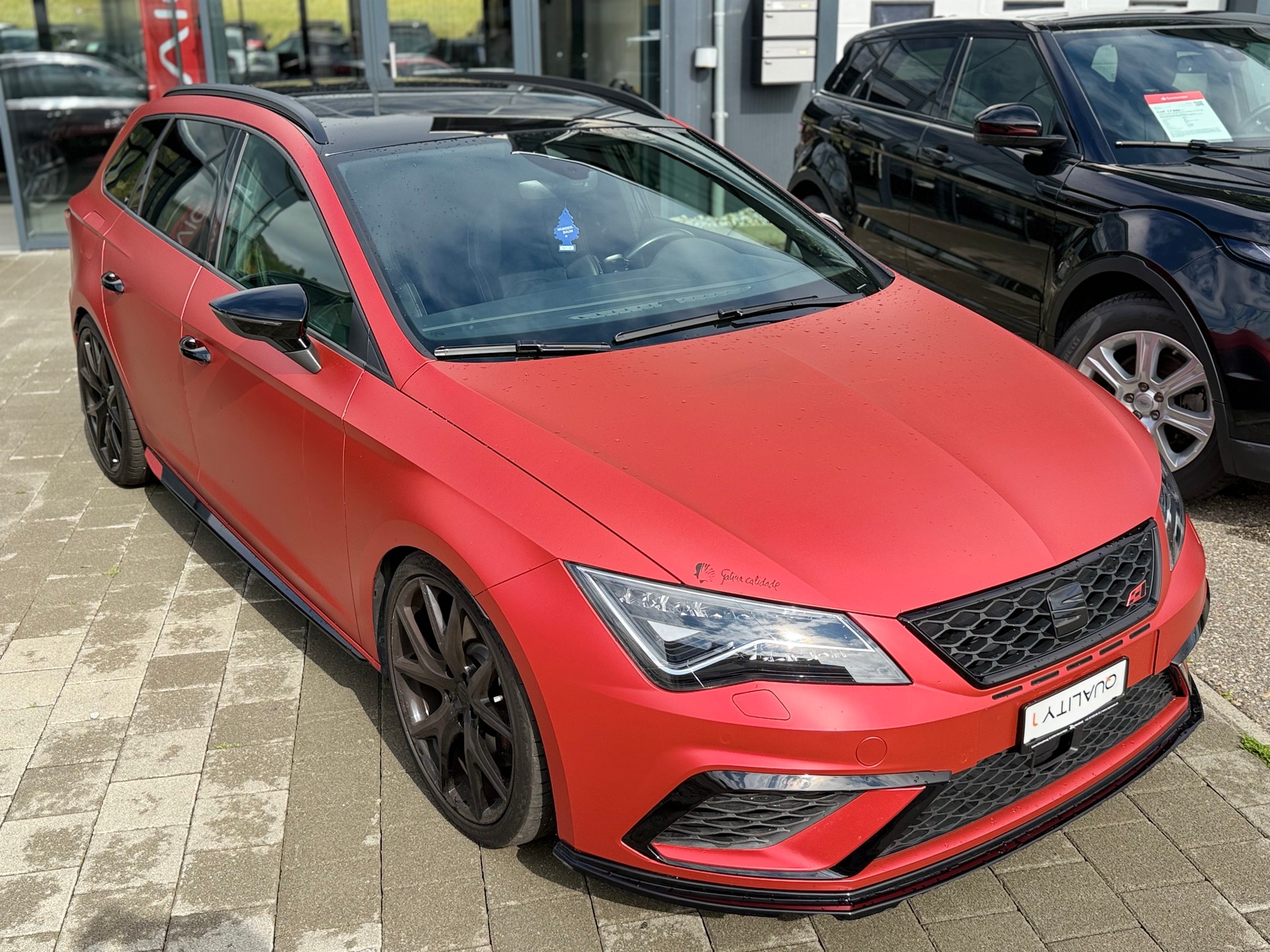 SEAT Leon ST 2.0 TSI Swiss Cupra 300 4 Drive DSG-image-8