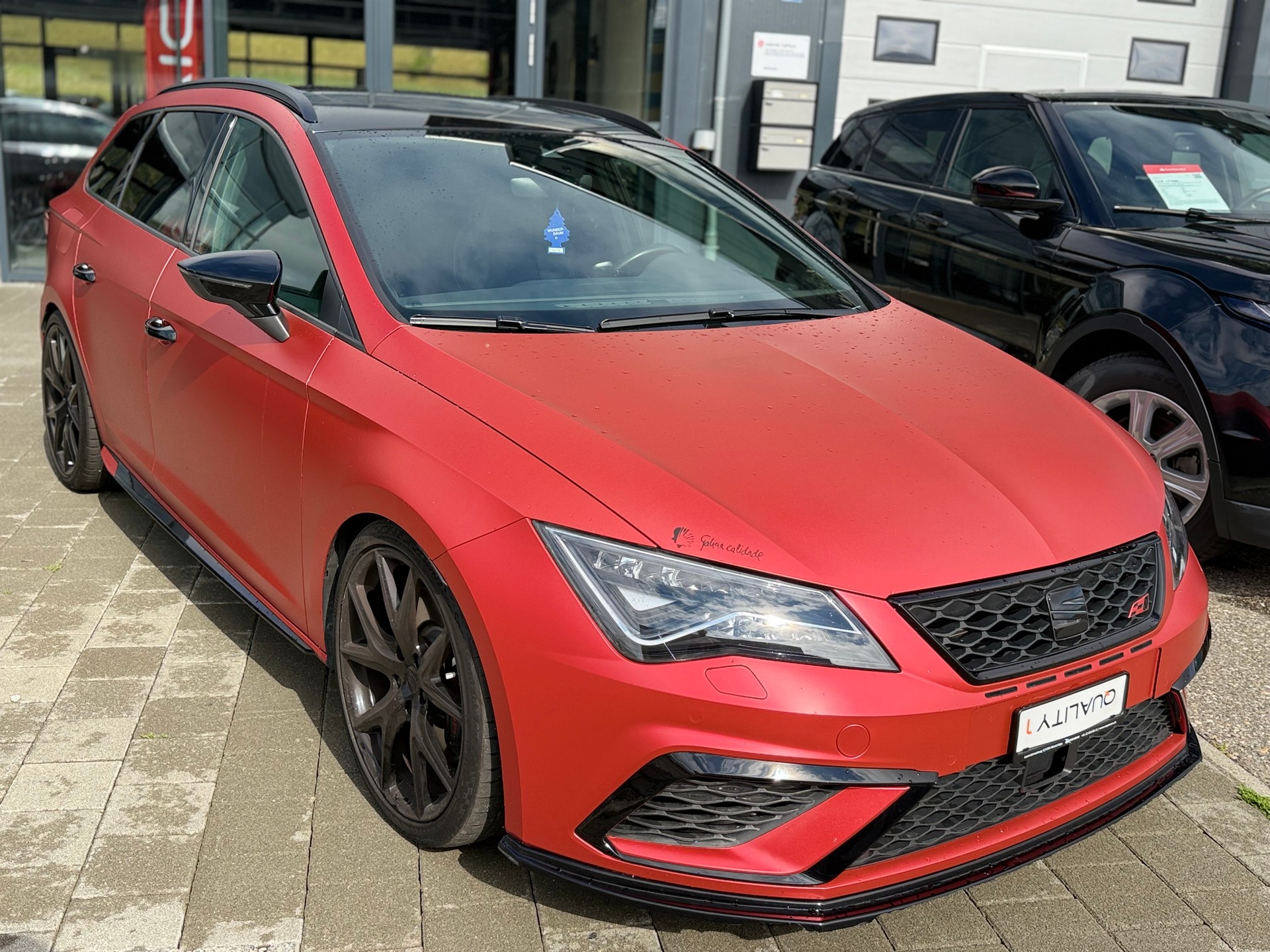 SEAT Leon ST 2.0 TSI Swiss Cupra 300 4 Drive DSG-image-6