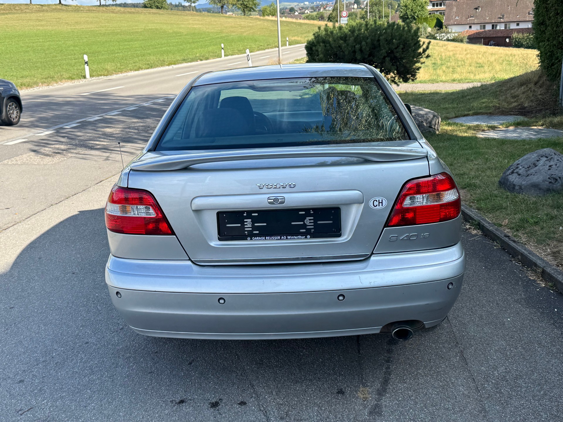 VOLVO S40 1.8-image-5