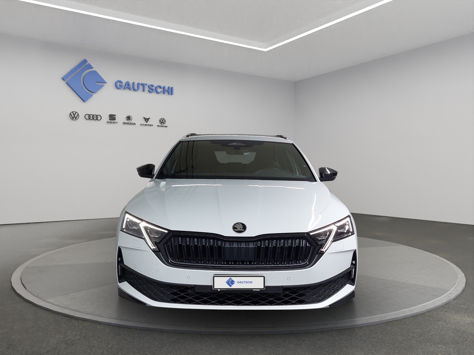 SKODA Octavia Combi 2.0 TSI DSG Dynamic 4x4-image-4