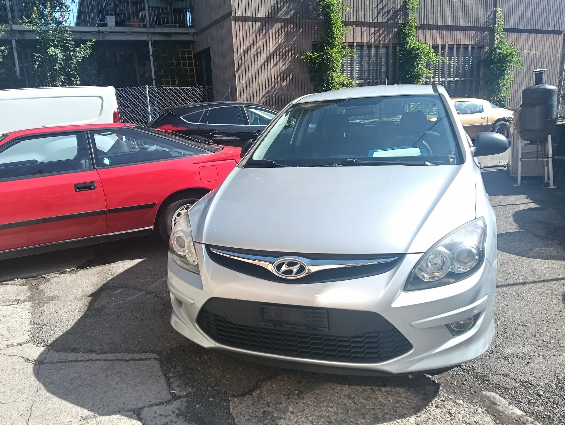 HYUNDAI i30 1.4 Comfort-image-1